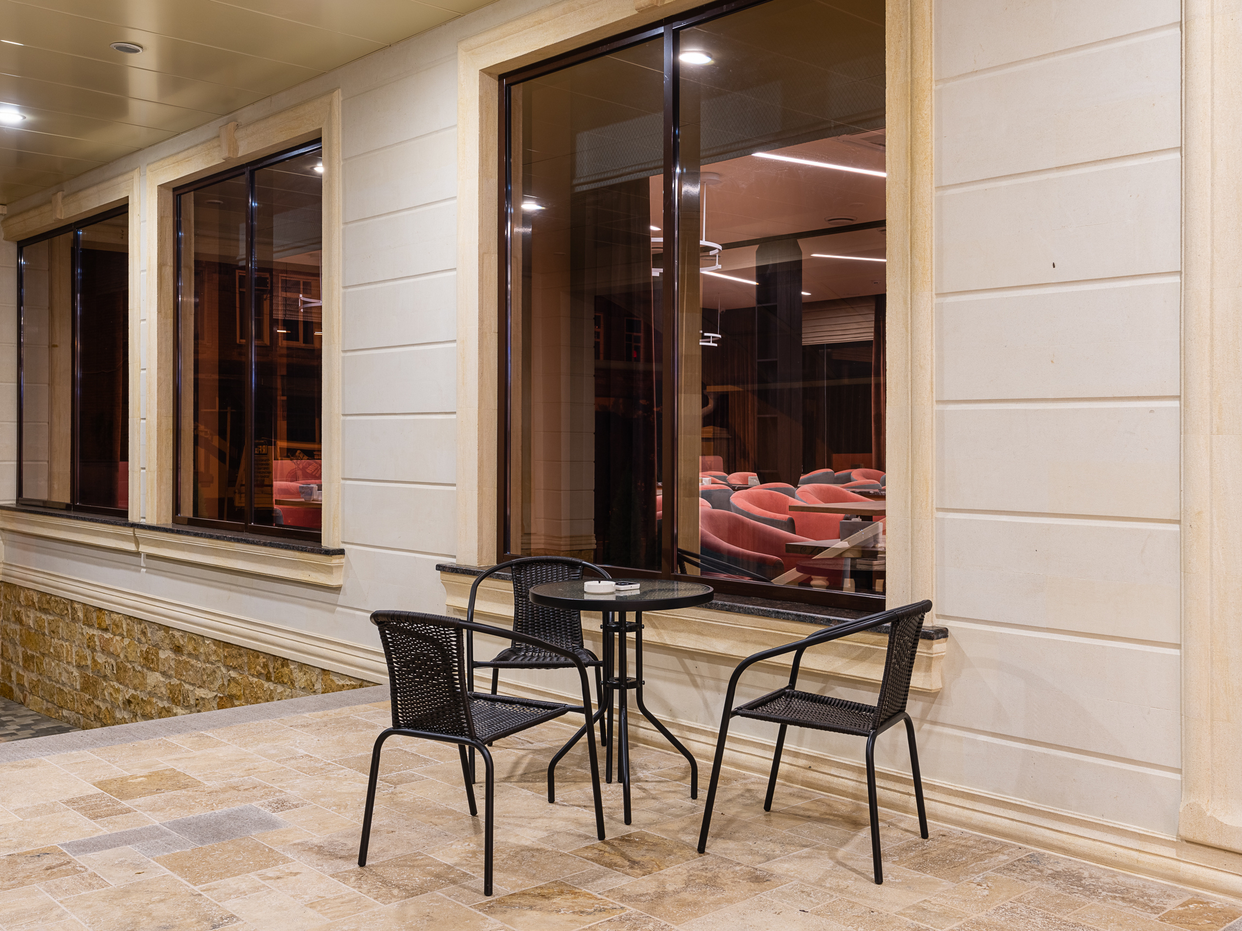 Отель «Henrik» - Краснодар, Чкалова, 132 - фото 3 - терраса