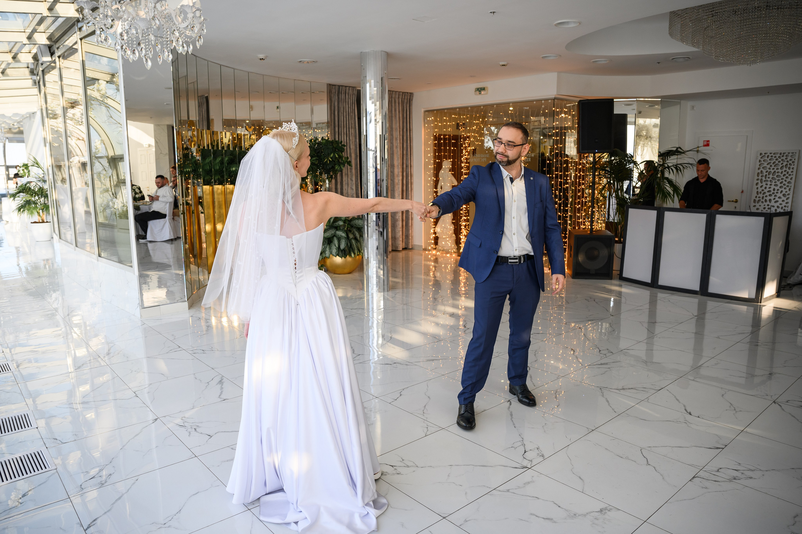 Свадебный банкет Golden Ring Hotel ресторан Зимний сад. Свадебный фотограф Москва Юрий Кульман