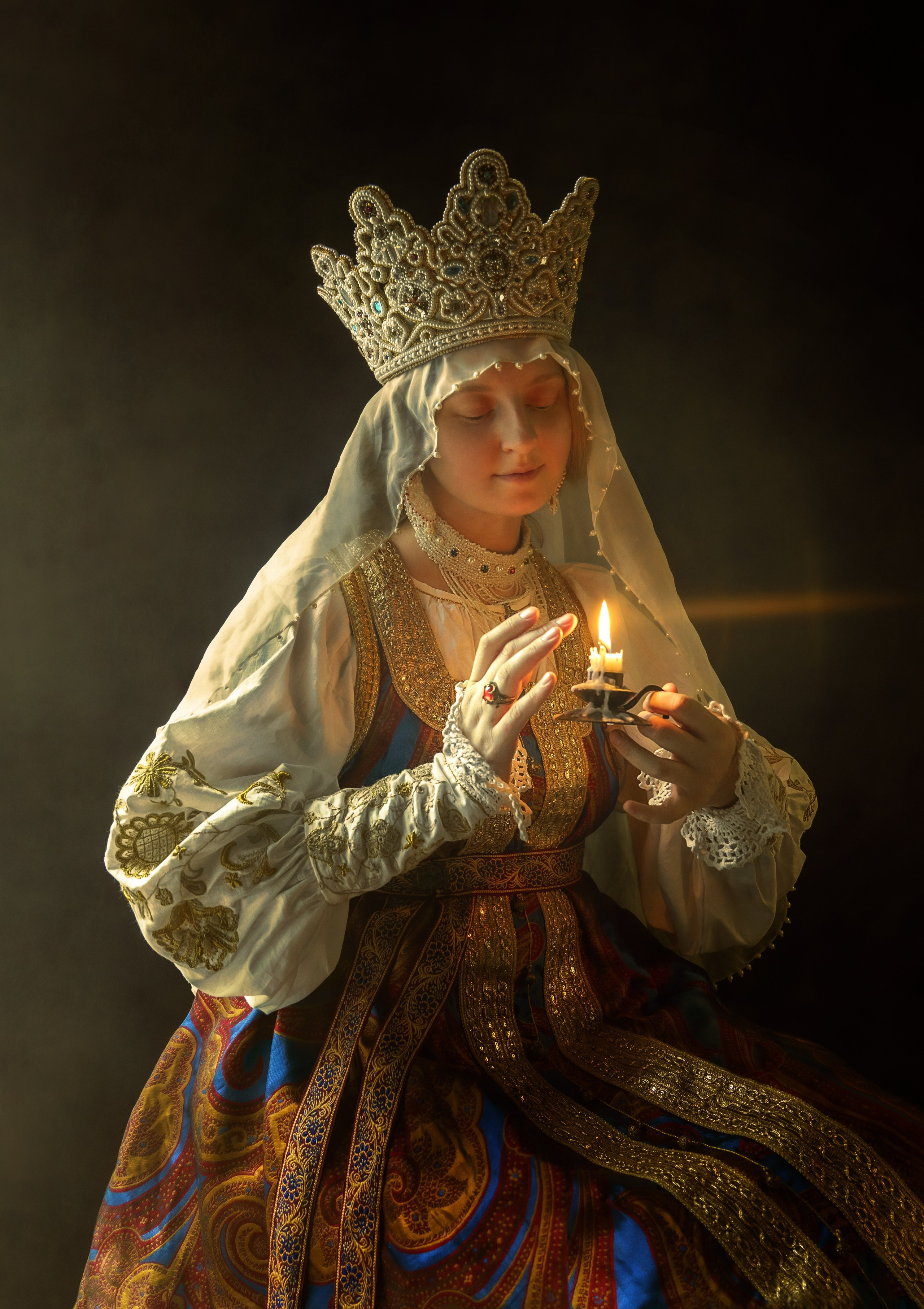 На фоне. Сказочная галерея Юлии Горбуновой