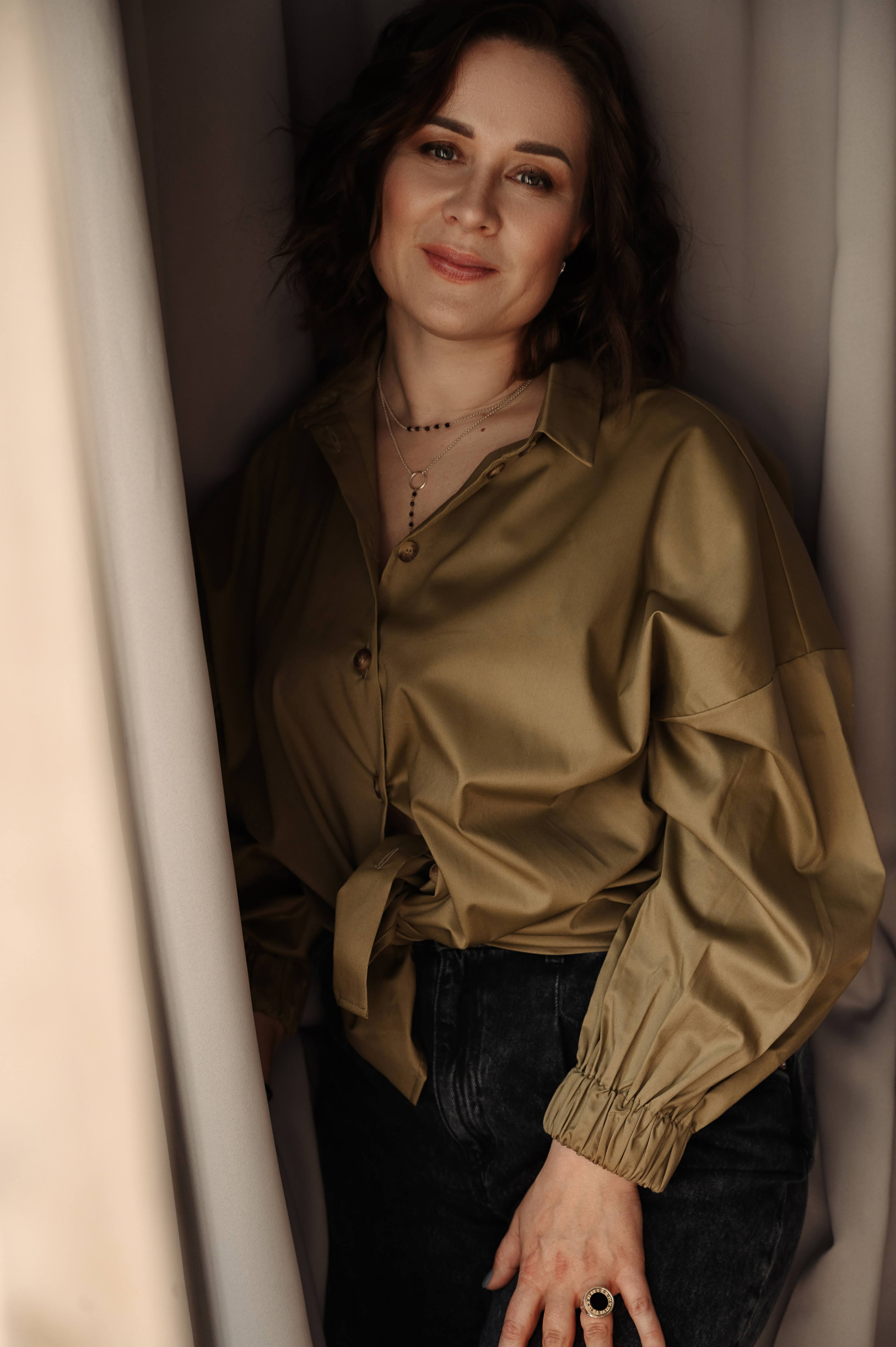 Лиза. Профессиональный фотограф беременности в СПБ. Стильные фотосессии беременности в стиле минимализм и классическая фотография