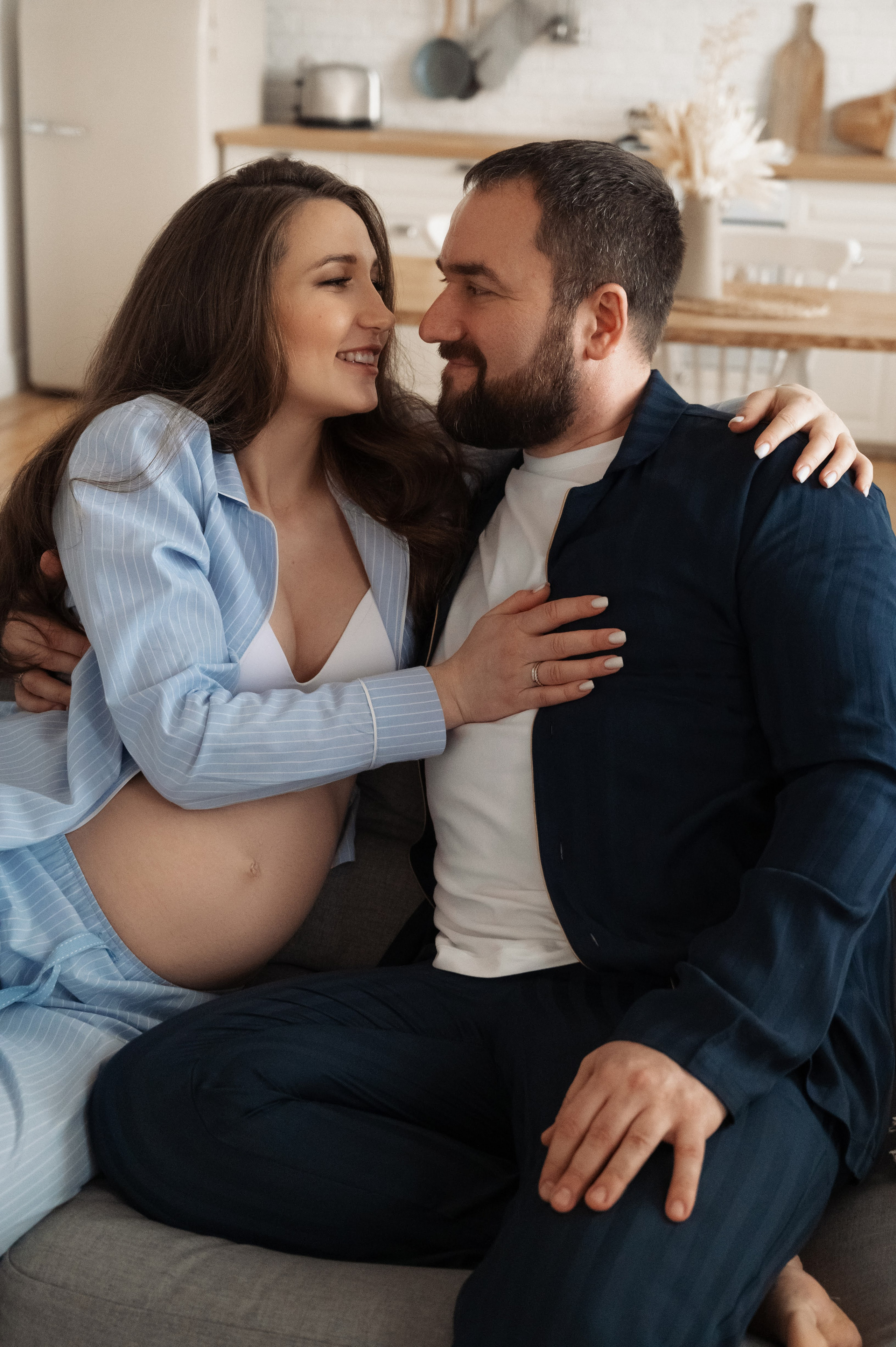 Марианна. Профессиональный фотограф беременности в СПБ. Стильные фотосессии беременности в стиле минимализм и классическая фотография