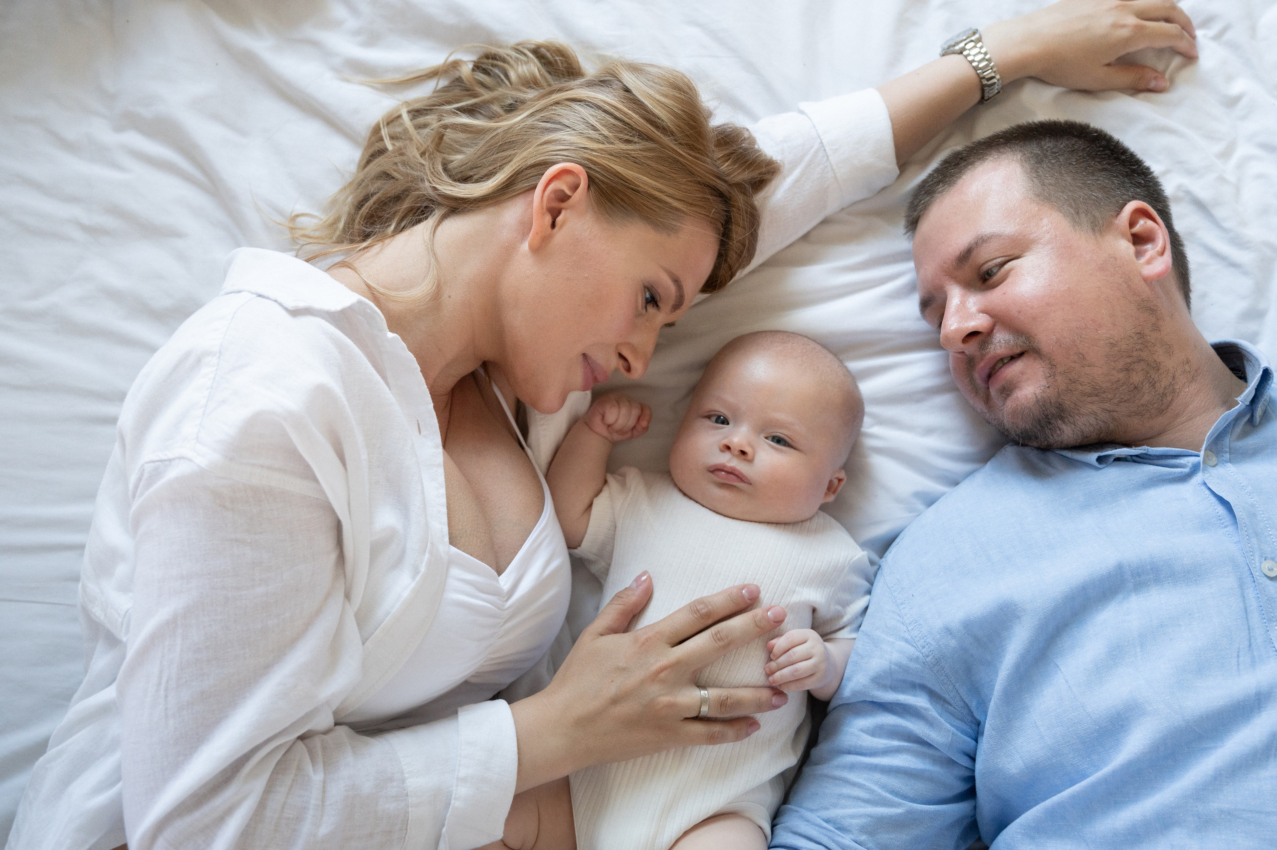 Фотосесьемка Евгении. Профессиональный фотограф беременности в СПБ. Стильные фотосессии беременности в стиле минимализм и классическая фотография