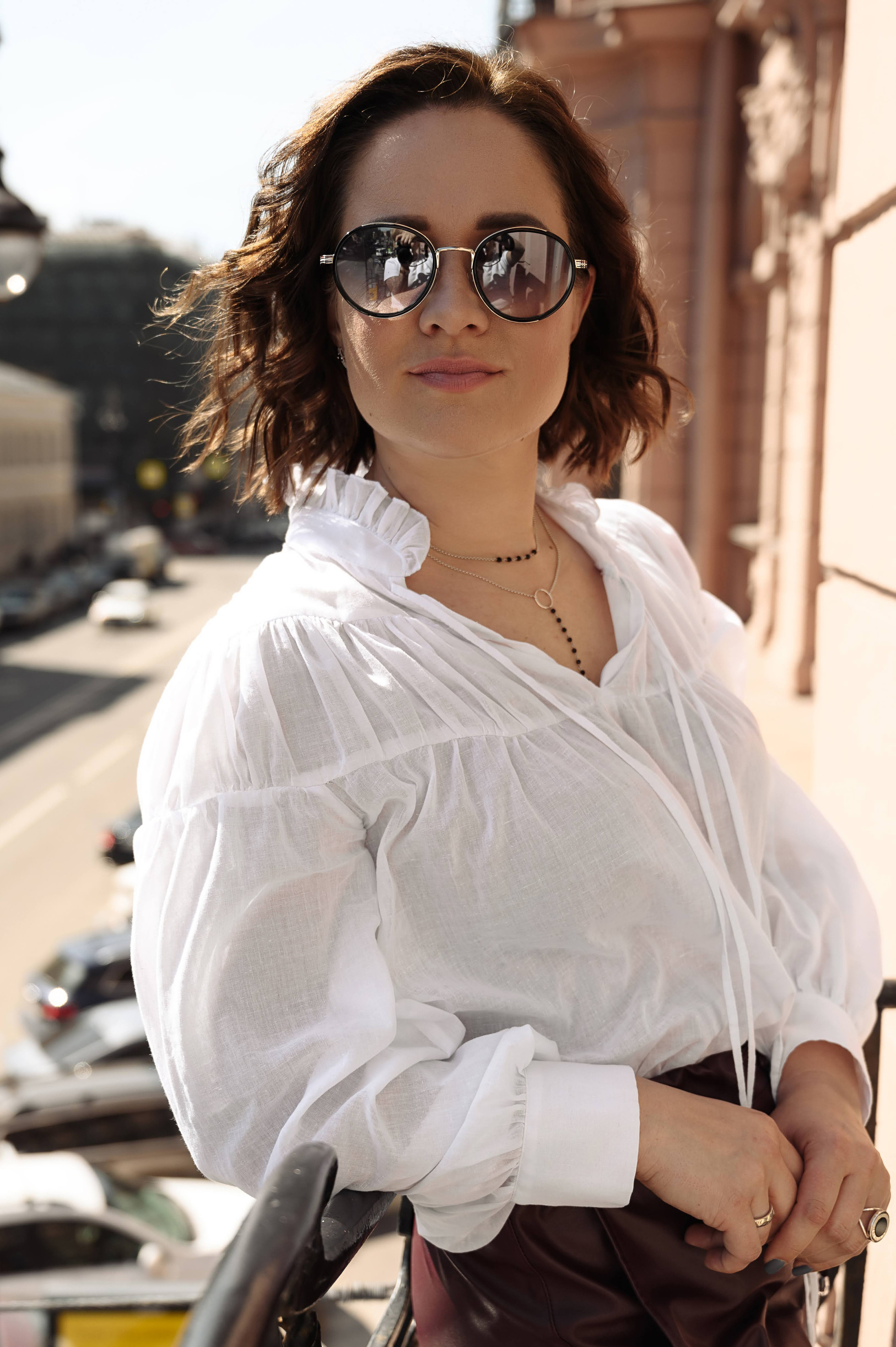 Лиза. Профессиональный фотограф беременности в СПБ. Стильные фотосессии беременности в стиле минимализм и классическая фотография