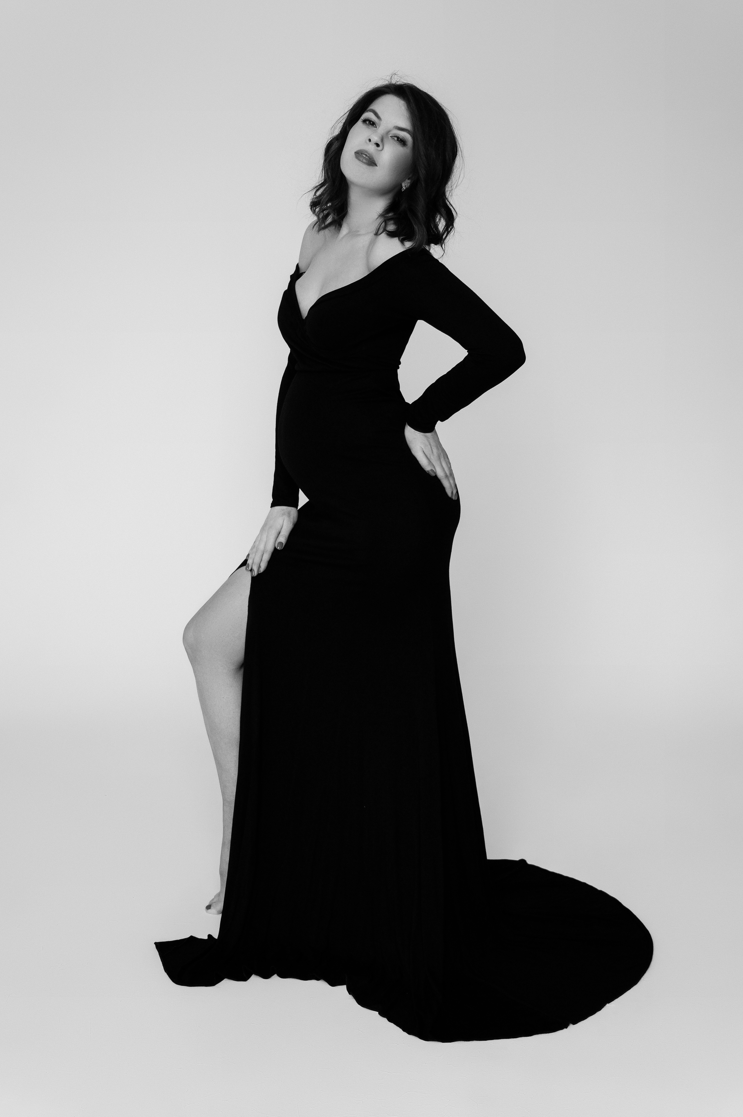 Аурелия. Профессиональный фотограф беременности в СПБ. Стильные фотосессии беременности в стиле минимализм и классическая фотография