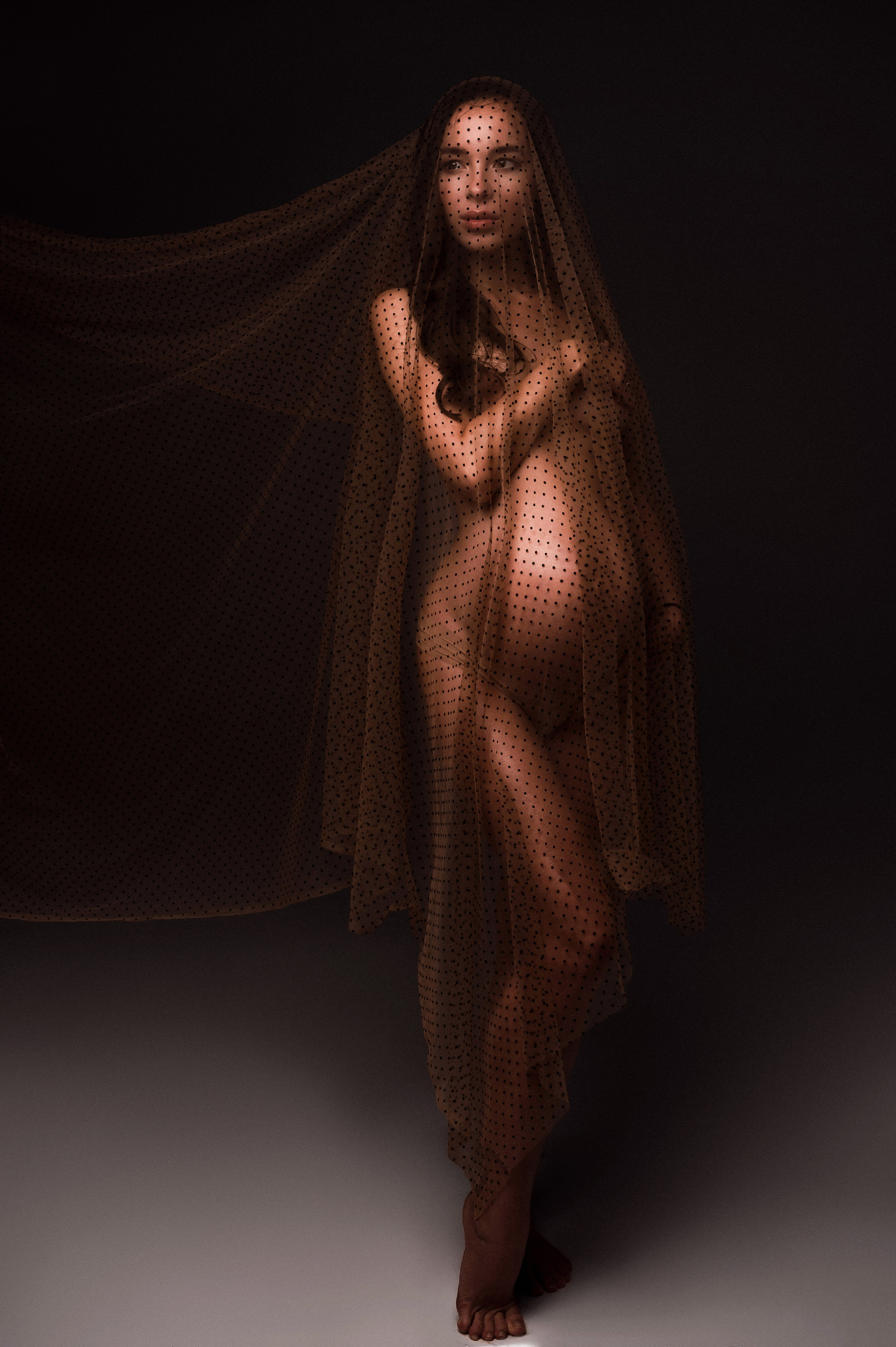 Ирина. Профессиональный фотограф беременности в СПБ. Стильные фотосессии беременности в стиле минимализм и классическая фотография