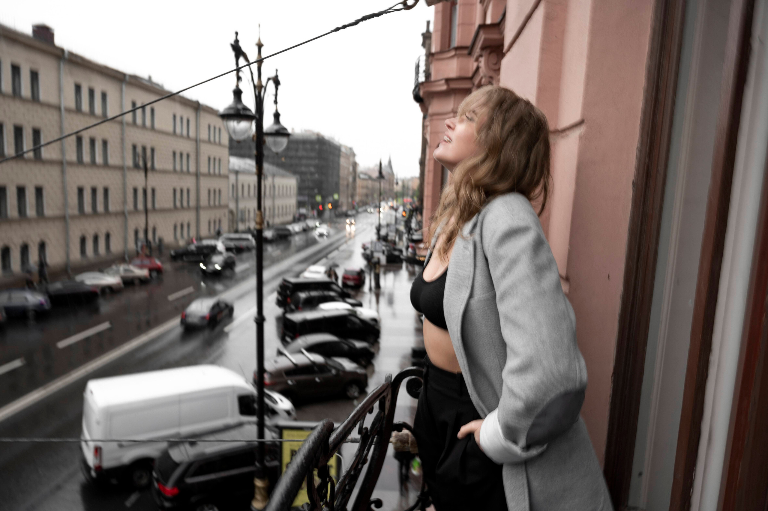 Евгения. Профессиональный фотограф беременности в СПБ. Стильные фотосессии беременности в стиле минимализм и классическая фотография