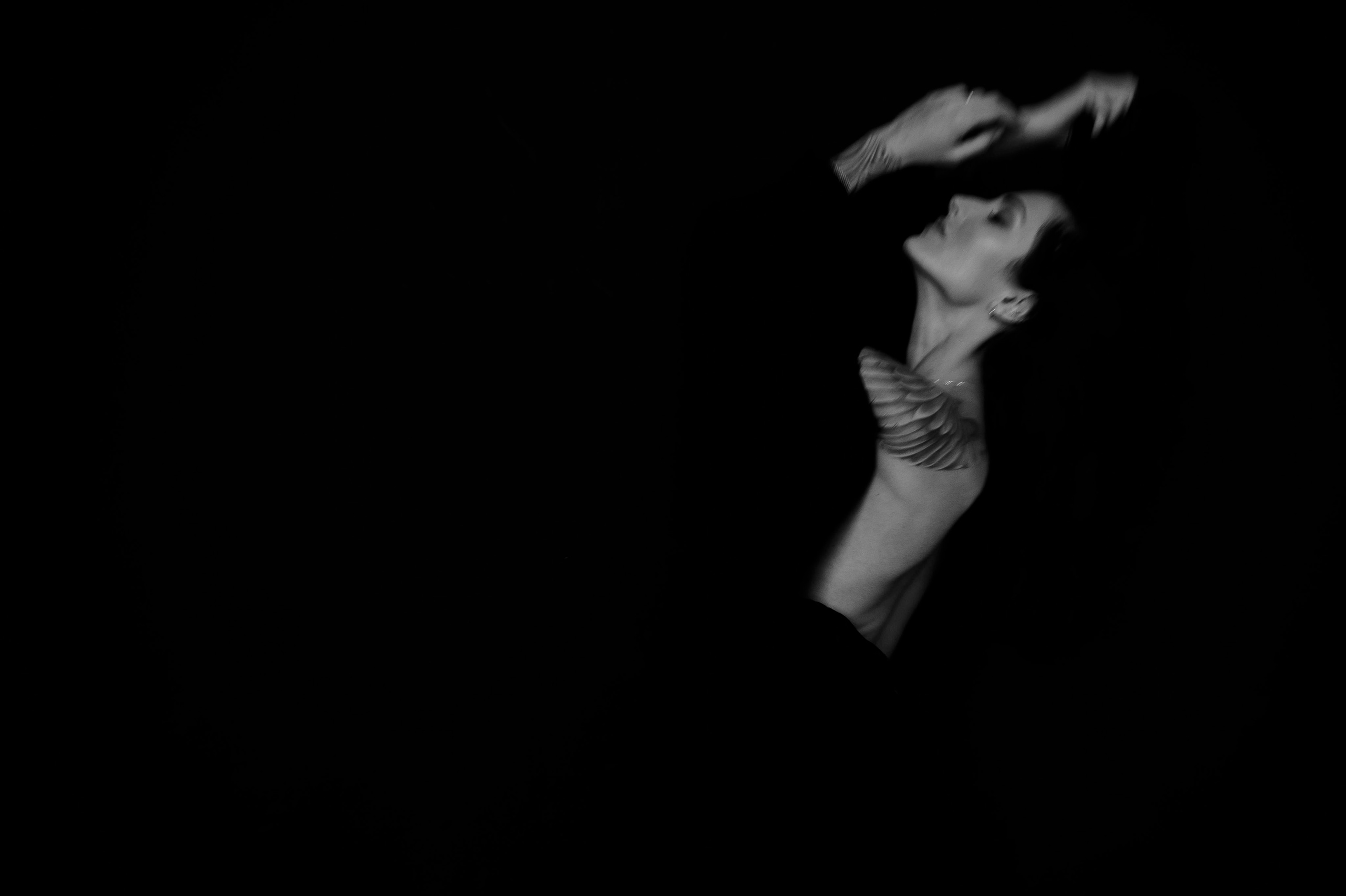 Марго. Профессиональный фотограф беременности в СПБ. Стильные фотосессии беременности в стиле минимализм и классическая фотография