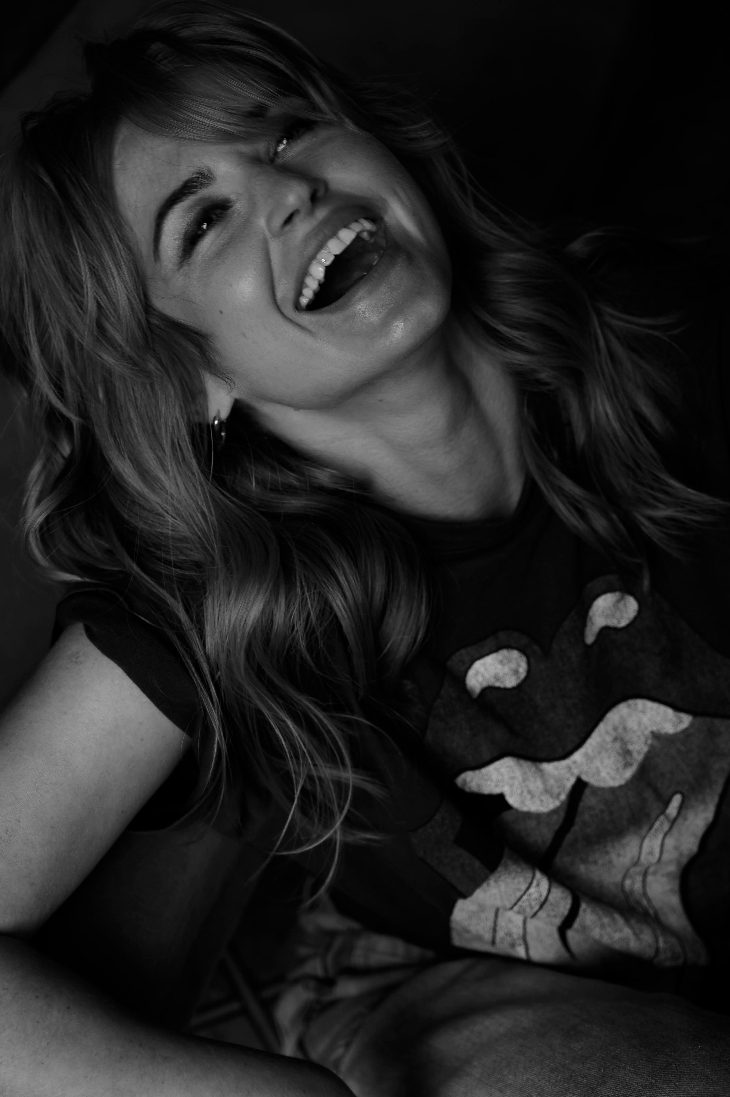 Евгения. Профессиональный фотограф беременности в СПБ. Стильные фотосессии беременности в стиле минимализм и классическая фотография