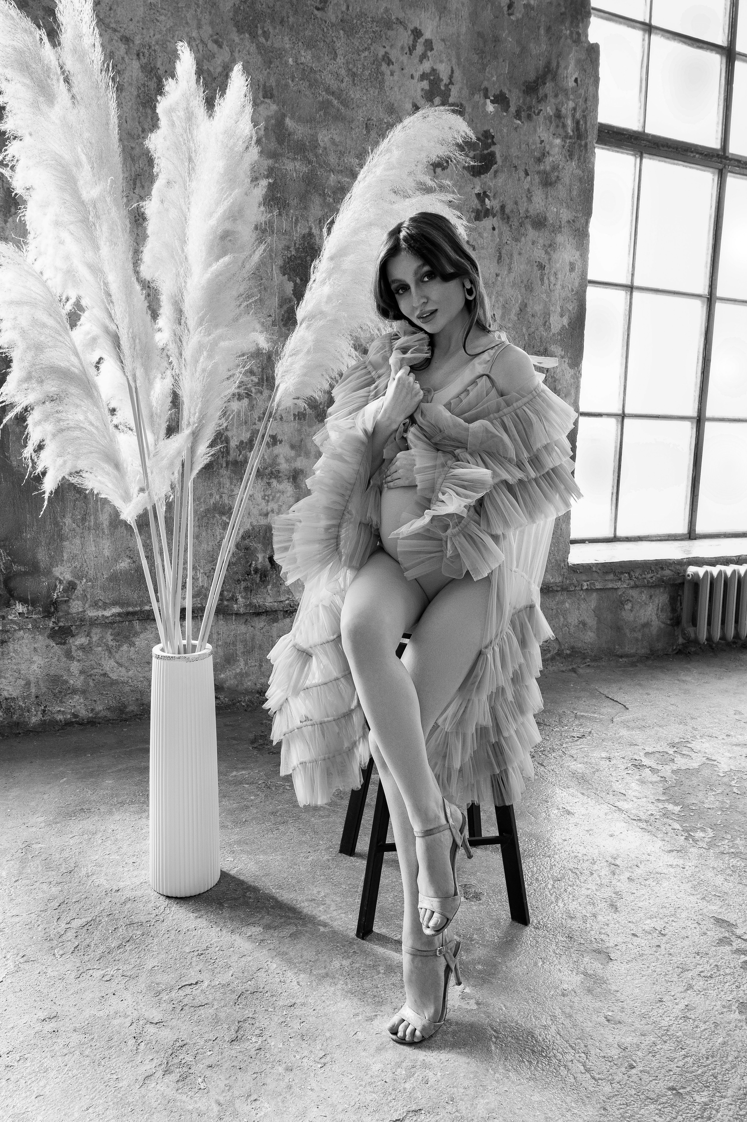 Анастасия. Профессиональный фотограф беременности в СПБ. Стильные фотосессии беременности в стиле минимализм и классическая фотография