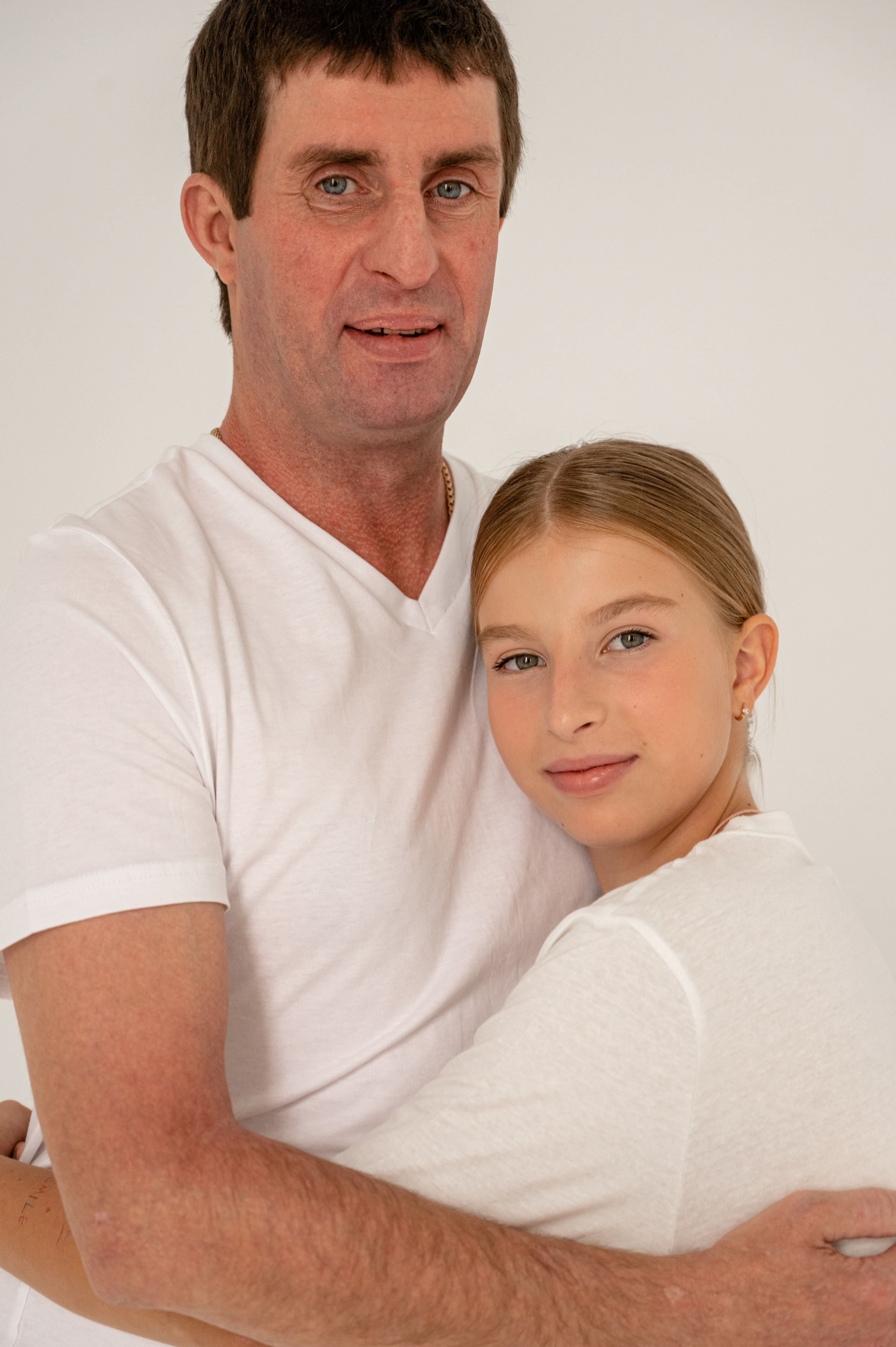 Оленька. Профессиональный фотограф беременности в СПБ. Стильные фотосессии беременности в стиле минимализм и классическая фотография