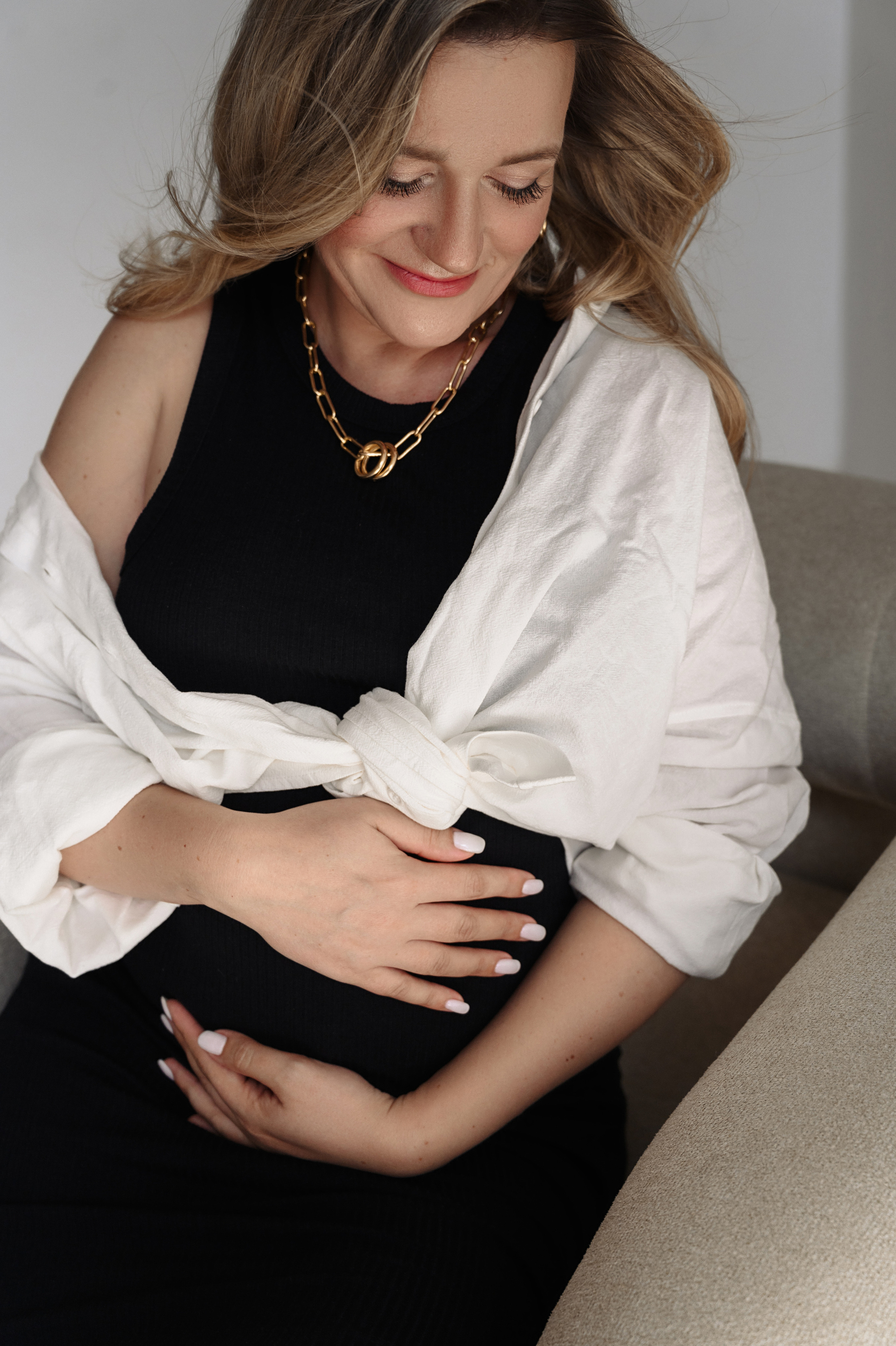 Отзывы о работе фотографа Ивановой Маргариты. Профессиональный фотограф беременности в СПБ. Стильные фотосессии беременности в стиле минимализм и классическая фотография