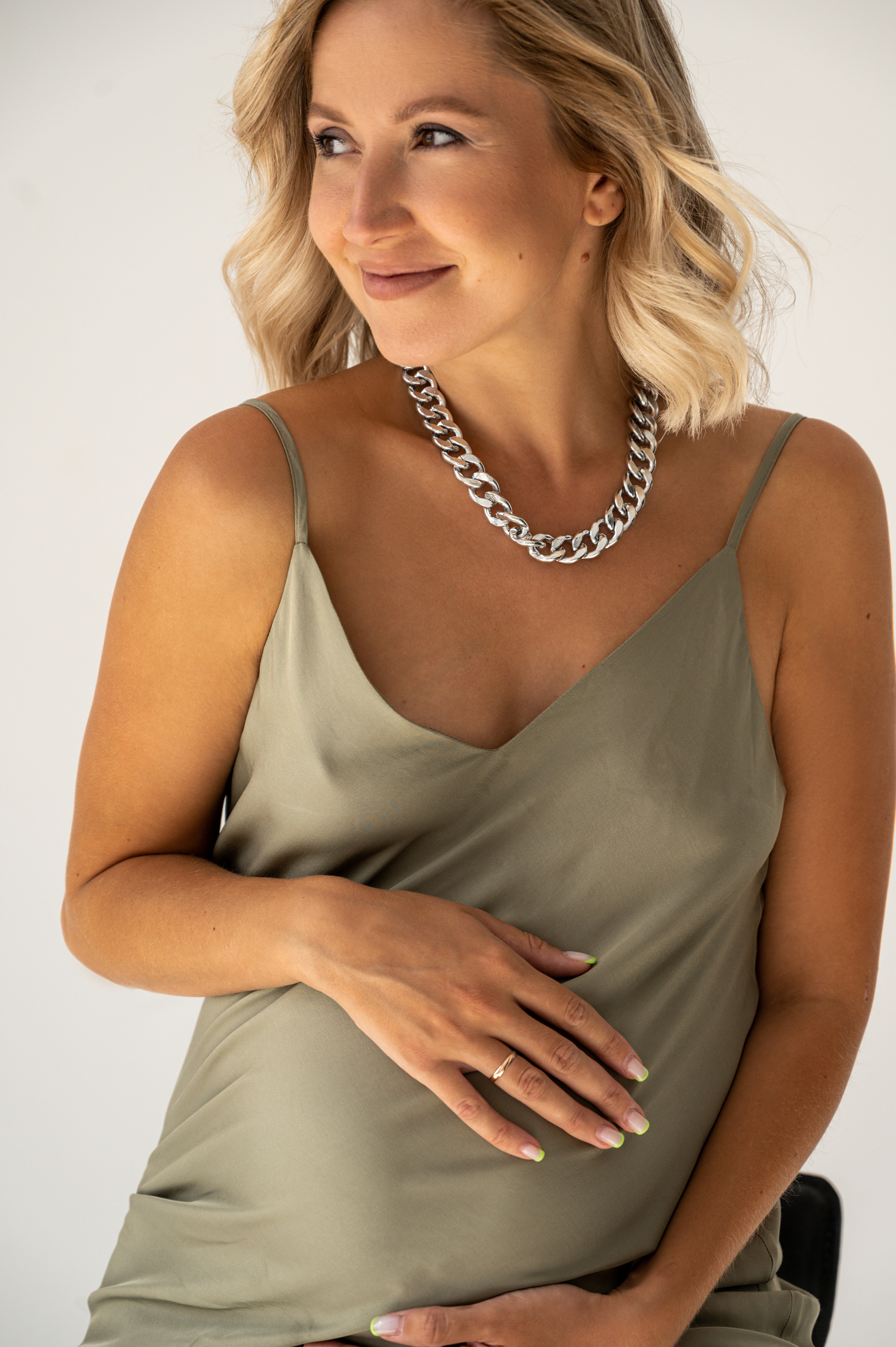 Екатерина. Профессиональный фотограф беременности в СПБ. Стильные фотосессии беременности в стиле минимализм и классическая фотография