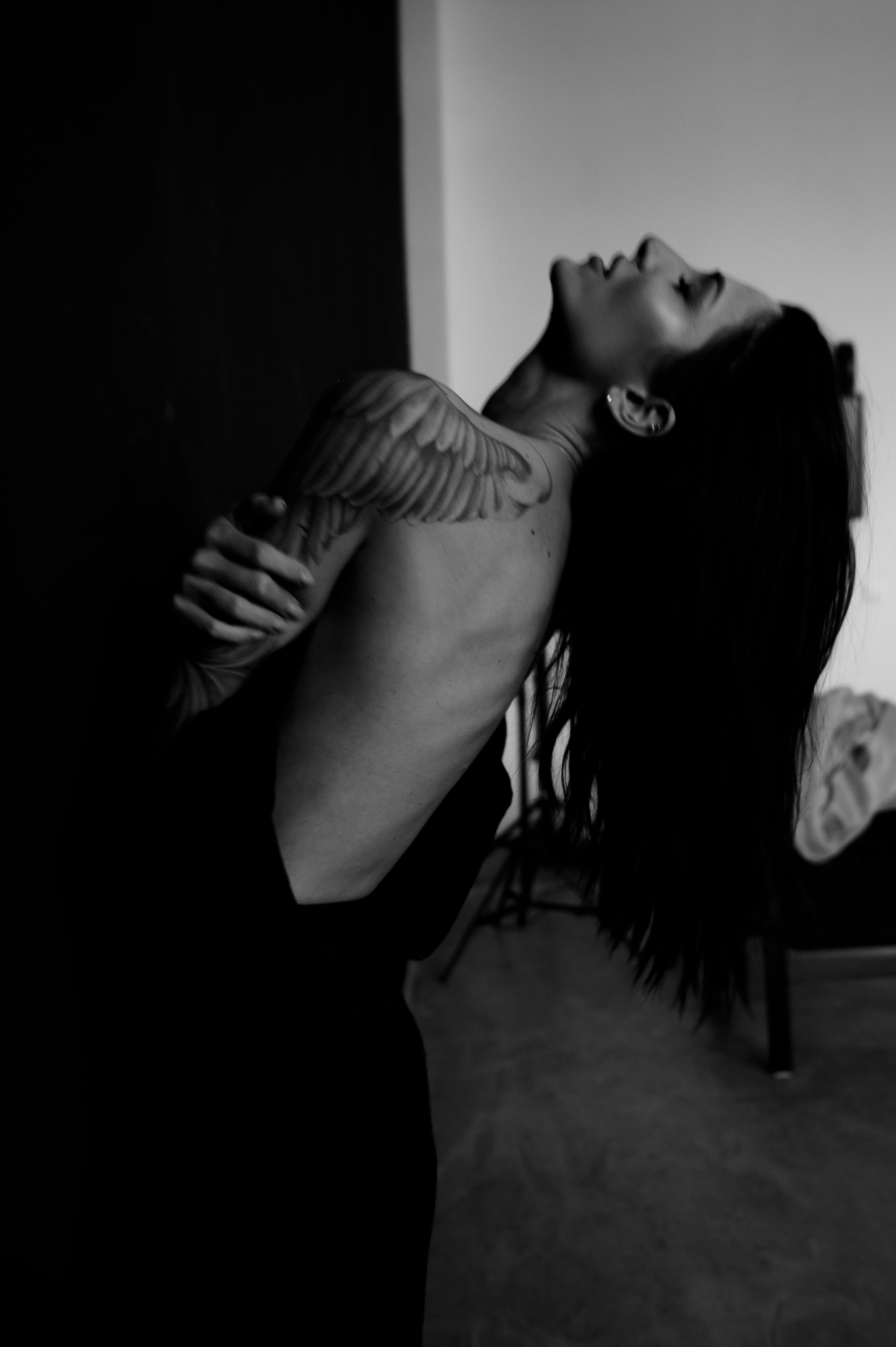 Марго. Профессиональный фотограф беременности в СПБ. Стильные фотосессии беременности в стиле минимализм и классическая фотография