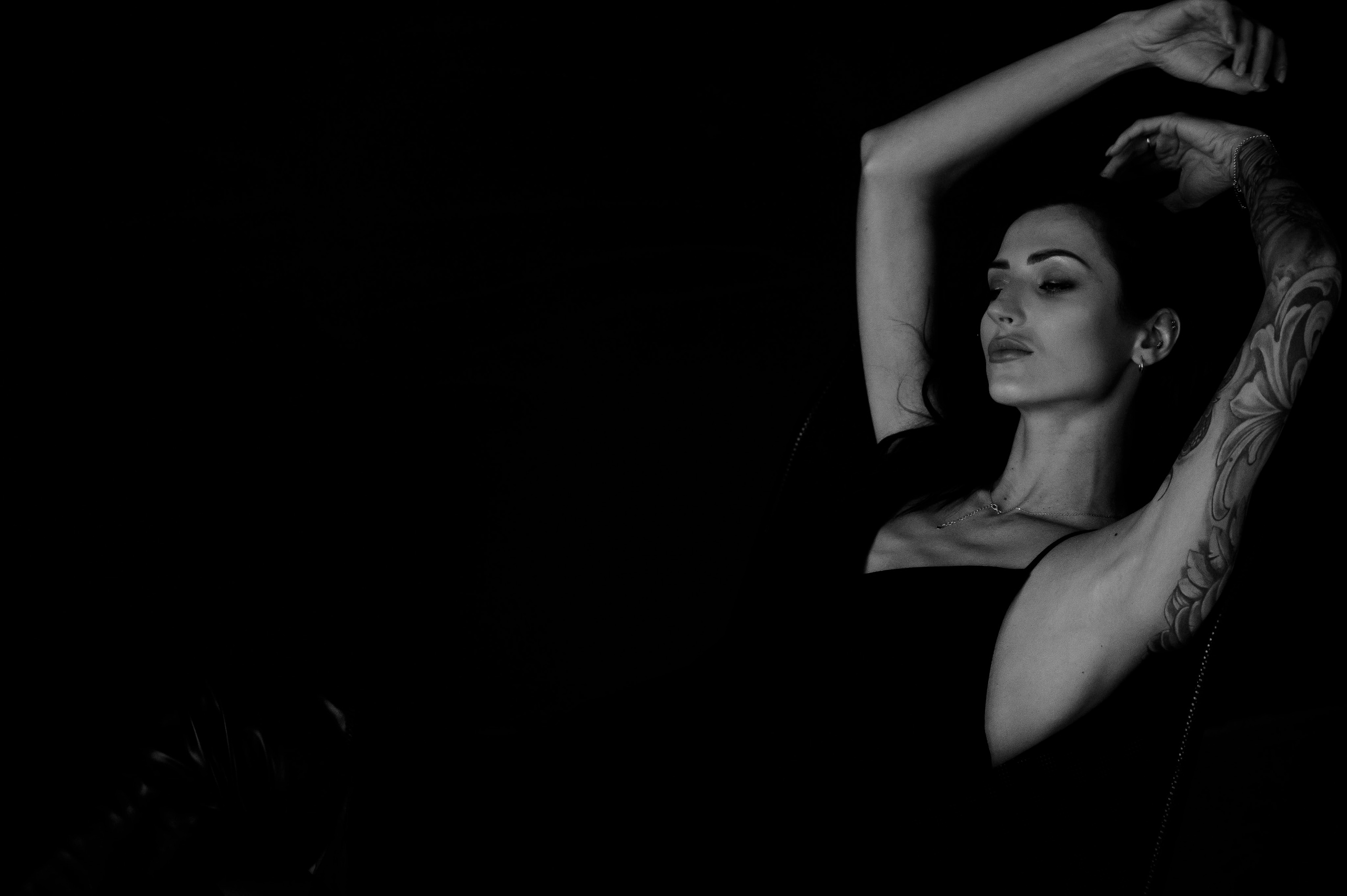 Марго. Профессиональный фотограф беременности в СПБ. Стильные фотосессии беременности в стиле минимализм и классическая фотография