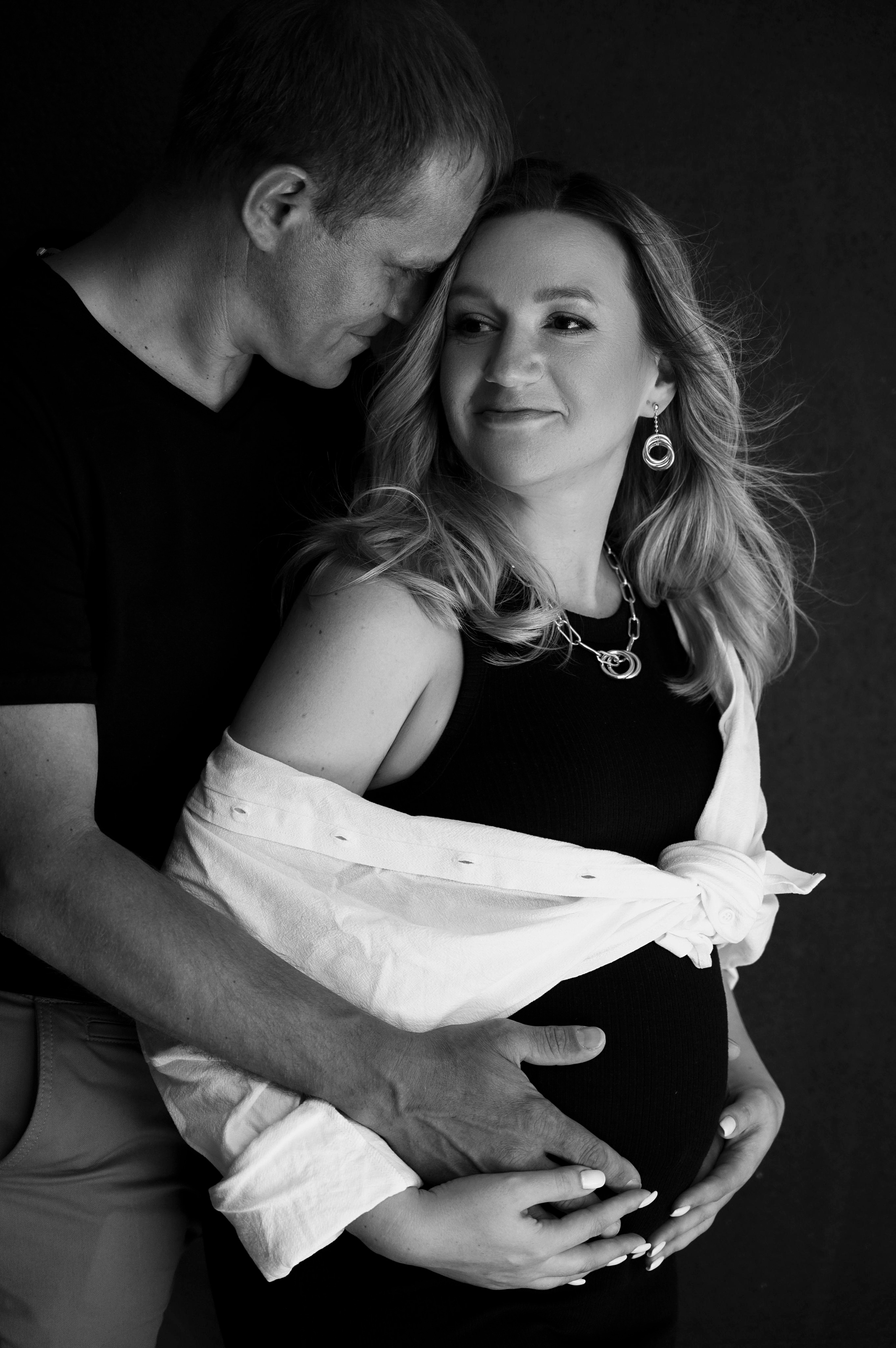 Светлана. Профессиональный фотограф беременности в СПБ. Стильные фотосессии беременности в стиле минимализм и классическая фотография