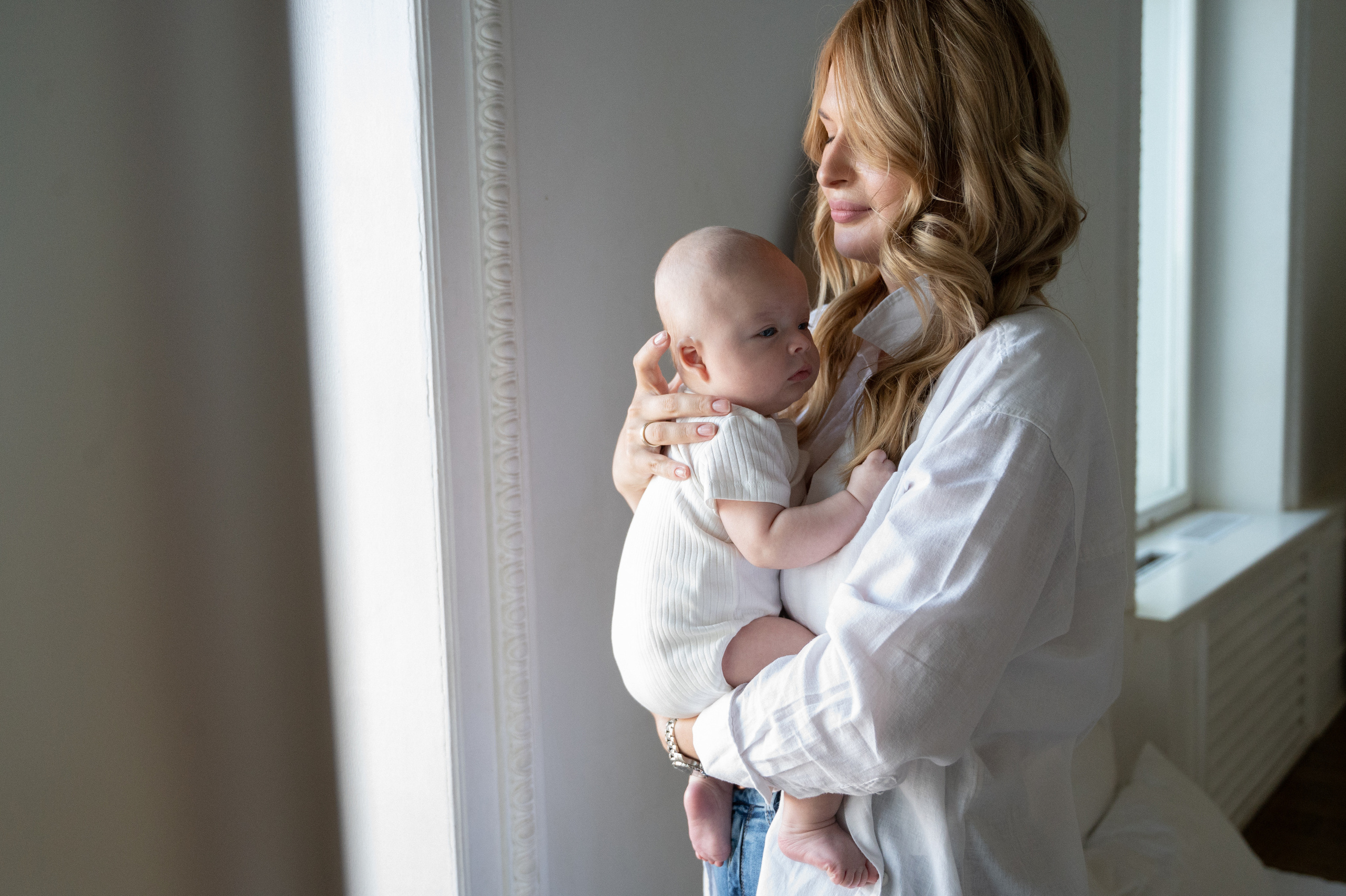Фотосесьемка Евгении. Профессиональный фотограф беременности в СПБ. Стильные фотосессии беременности в стиле минимализм и классическая фотография