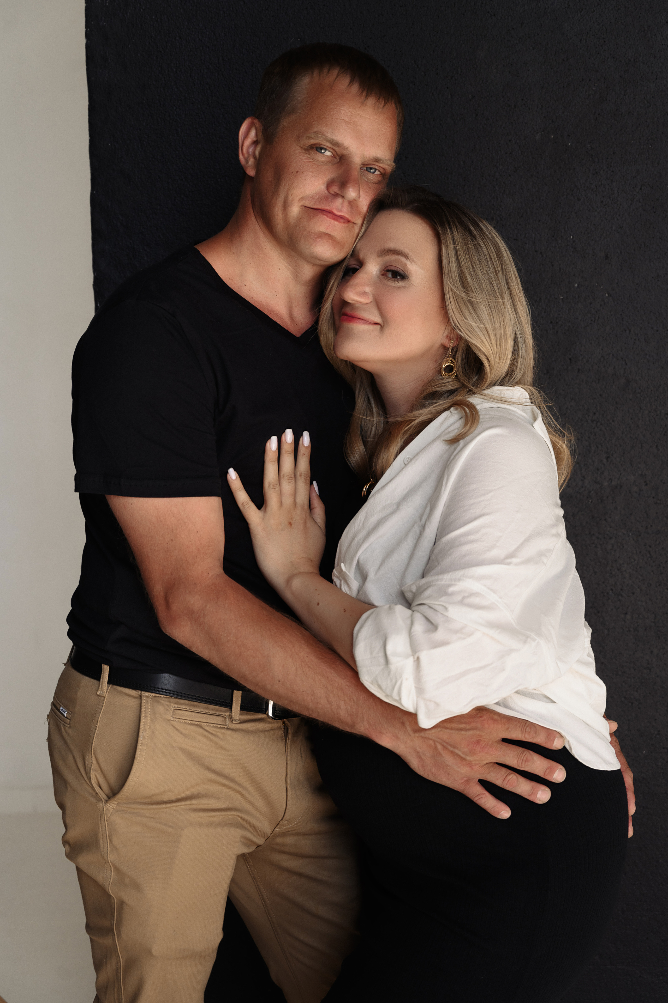 Светлана. Профессиональный фотограф беременности в СПБ. Стильные фотосессии беременности в стиле минимализм и классическая фотография