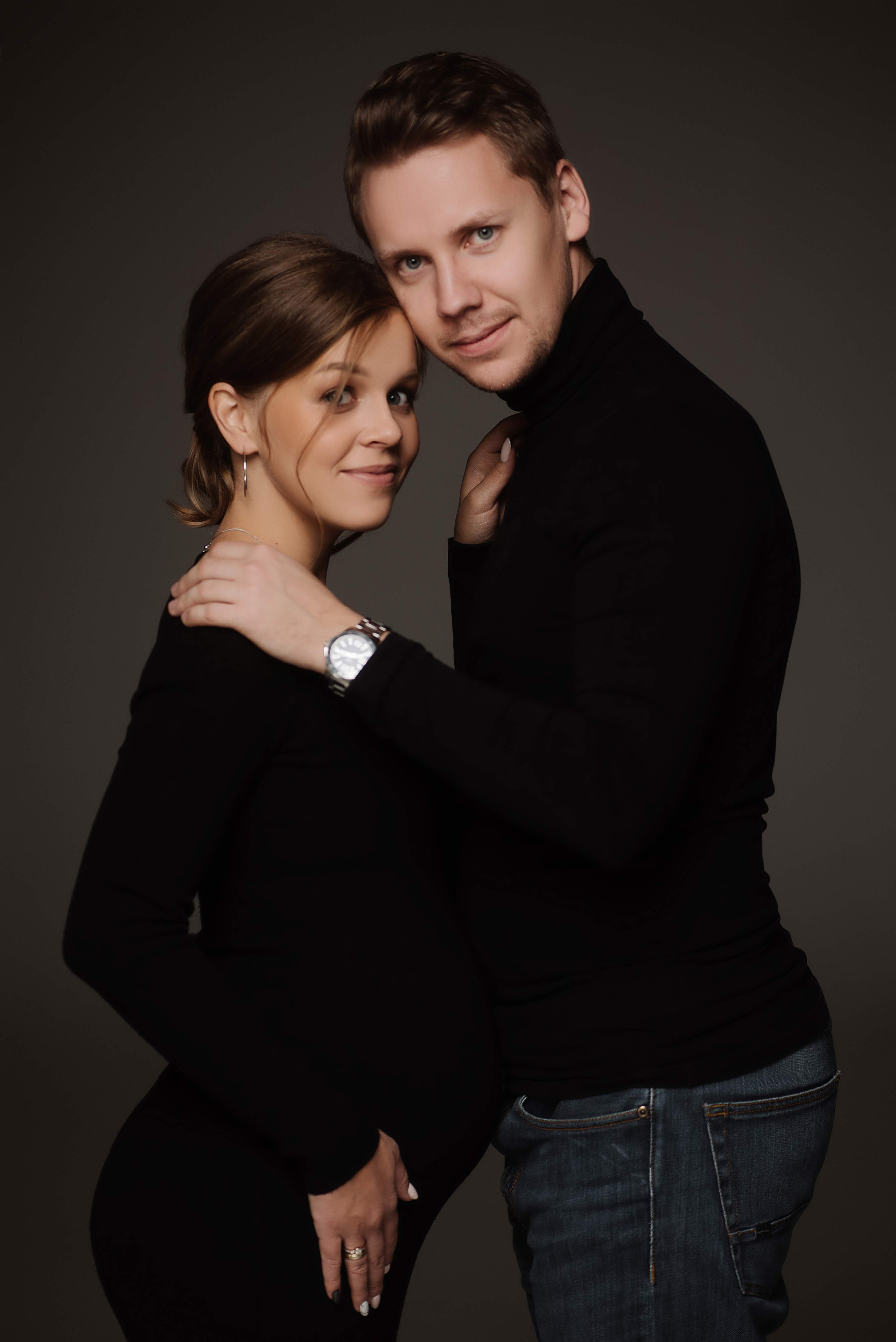 Мария. Профессиональный фотограф беременности в СПБ. Стильные фотосессии беременности в стиле минимализм и классическая фотография