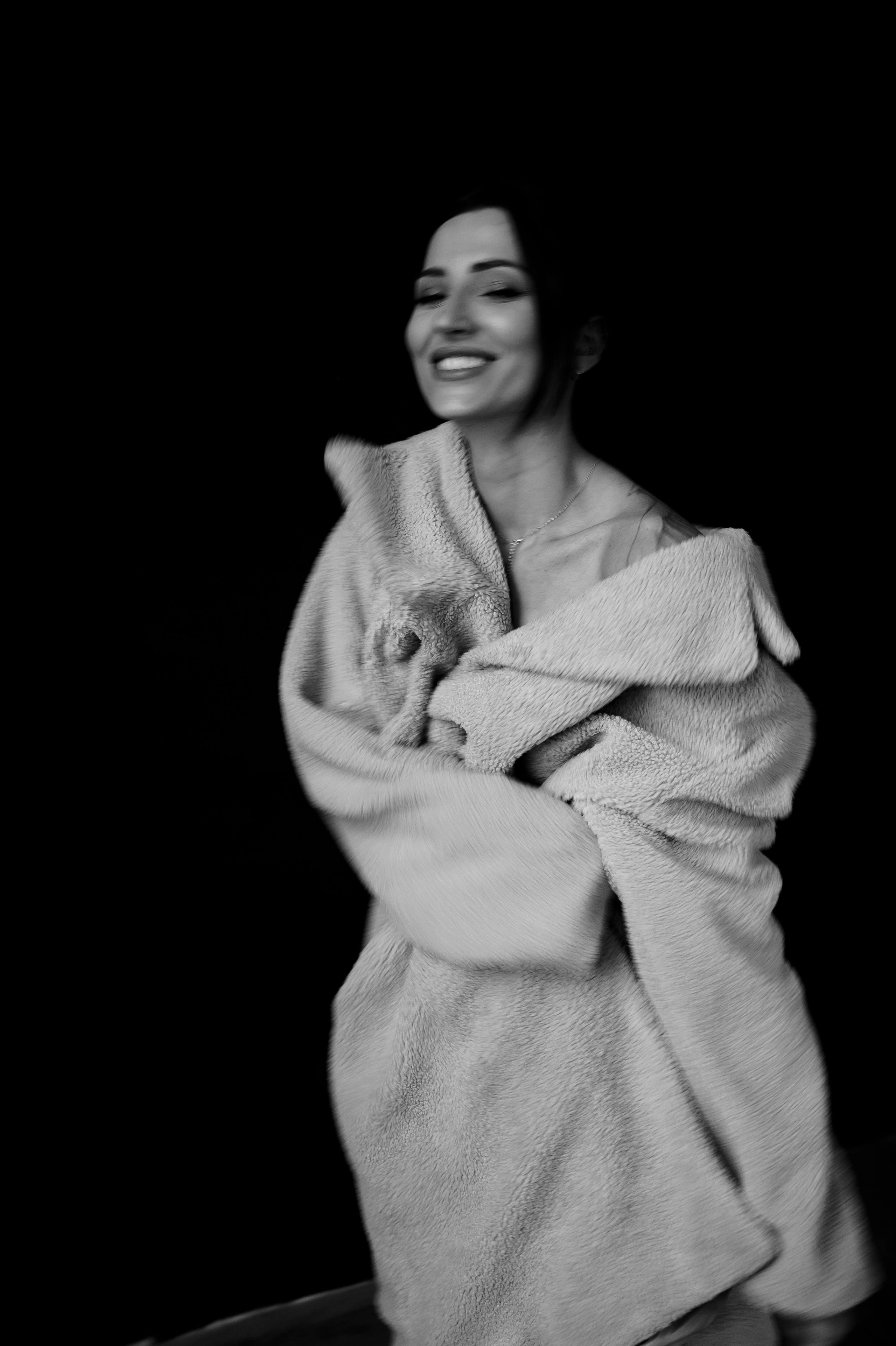 Марго. Профессиональный фотограф беременности в СПБ. Стильные фотосессии беременности в стиле минимализм и классическая фотография