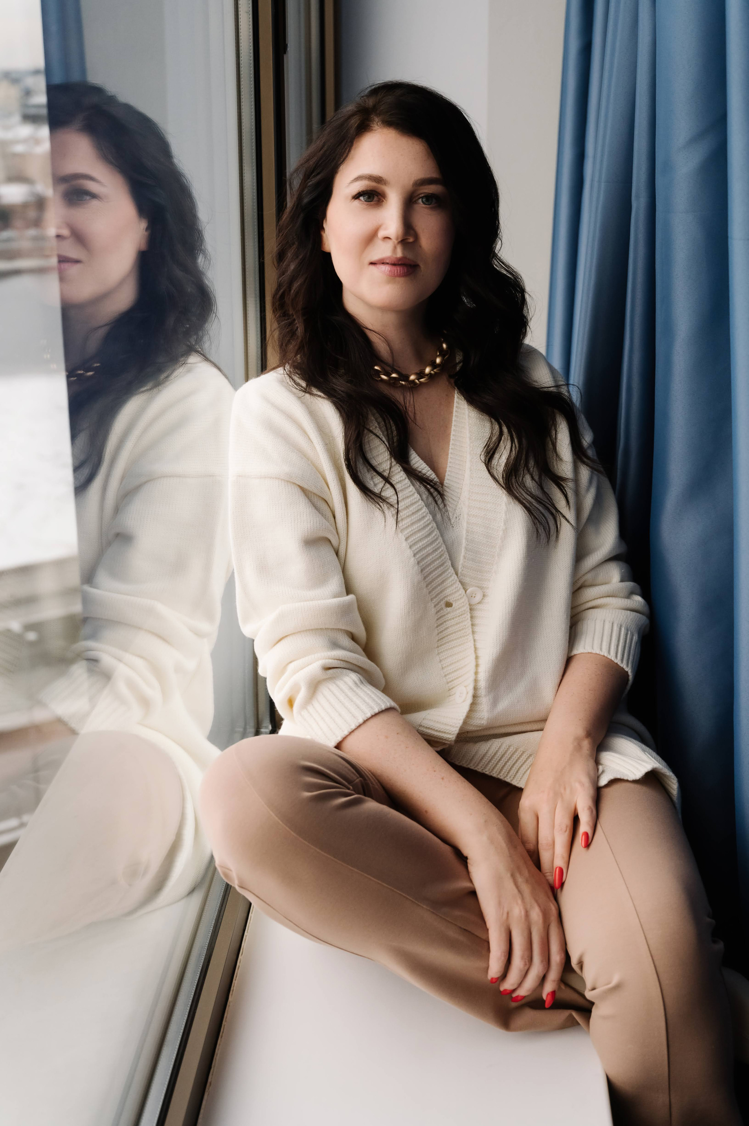 Марина. Профессиональный фотограф беременности в СПБ. Стильные фотосессии беременности в стиле минимализм и классическая фотография