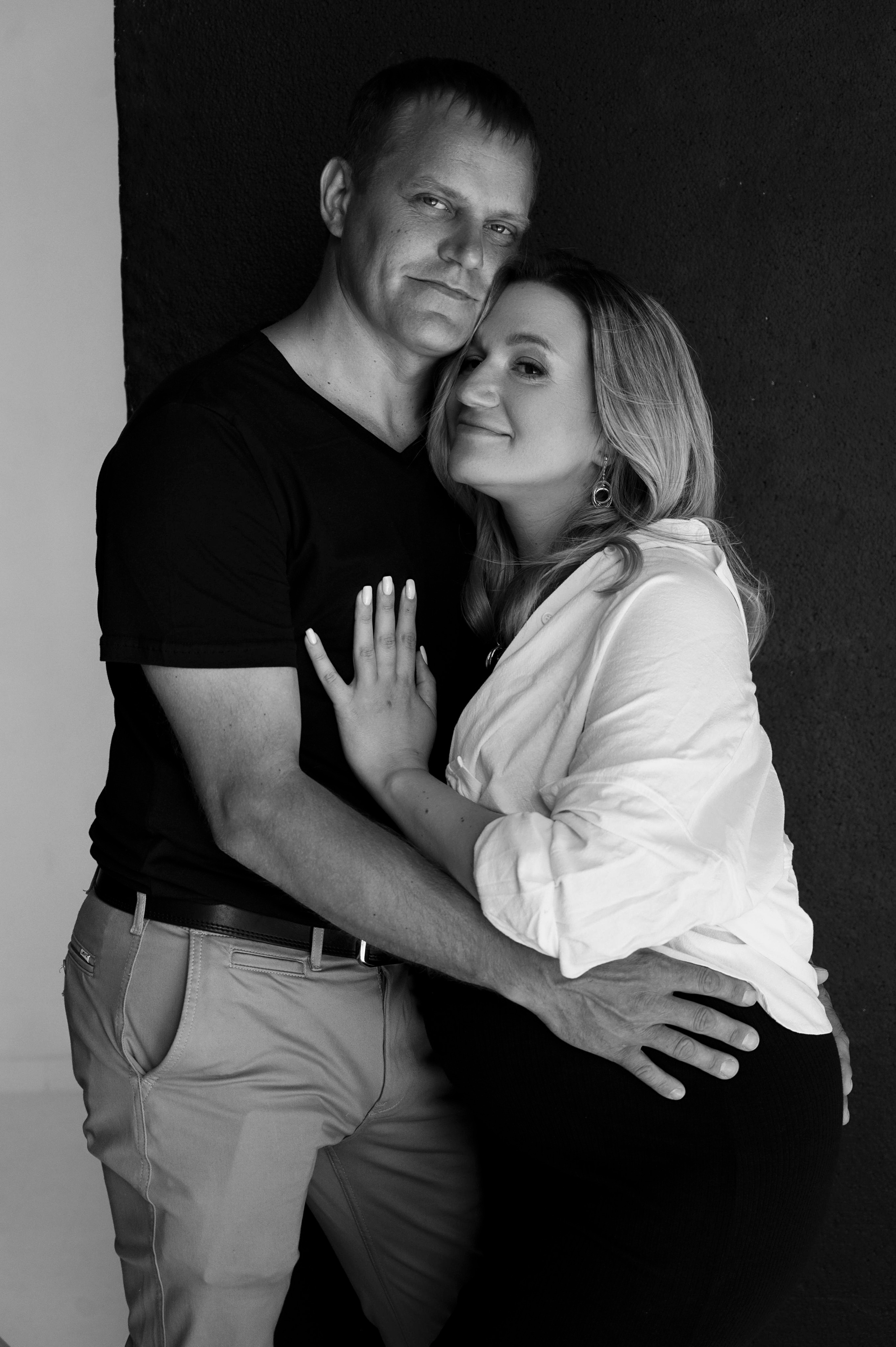 Светлана. Профессиональный фотограф беременности в СПБ. Стильные фотосессии беременности в стиле минимализм и классическая фотография