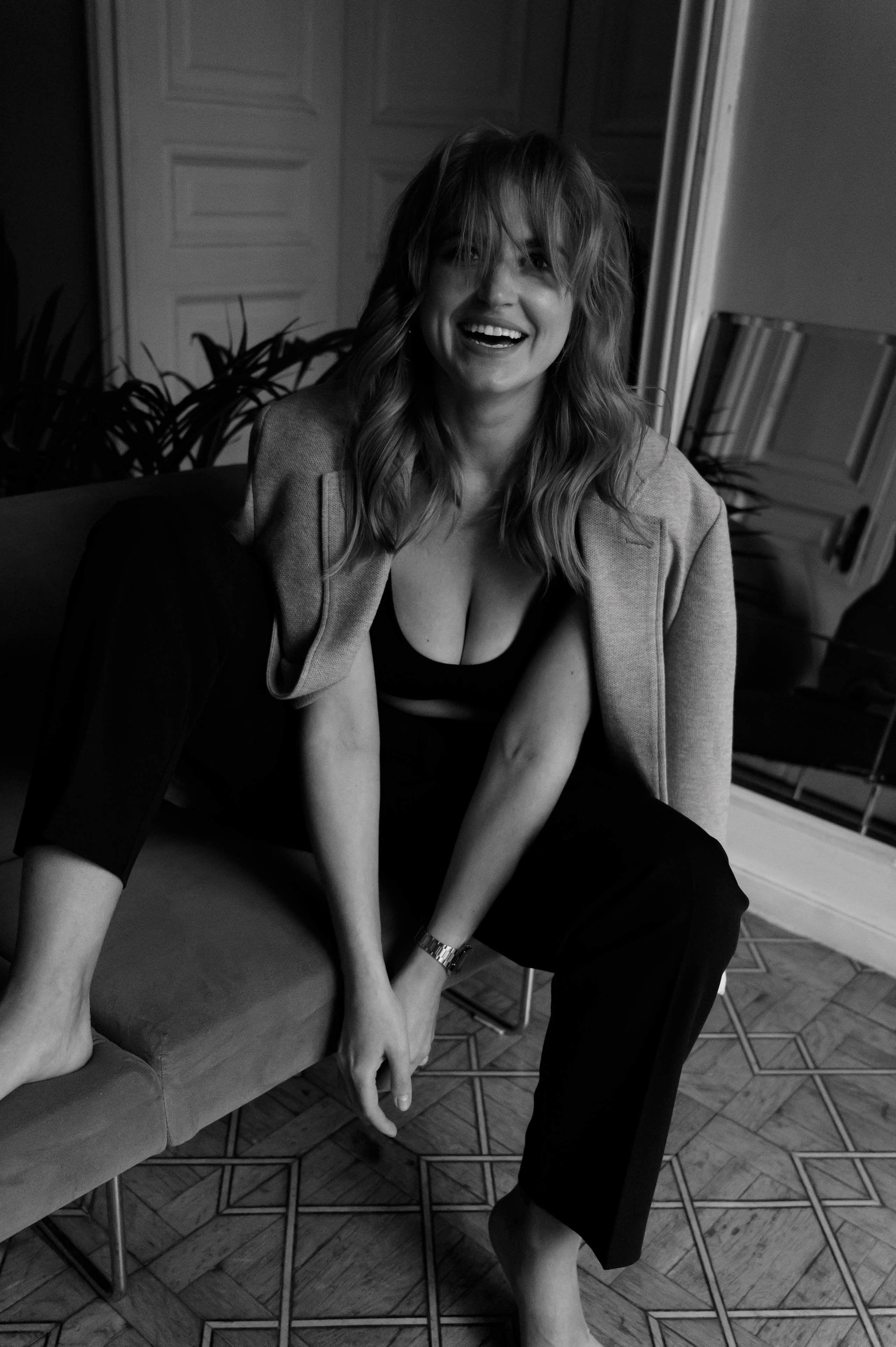 Евгения. Профессиональный фотограф беременности в СПБ. Стильные фотосессии беременности в стиле минимализм и классическая фотография