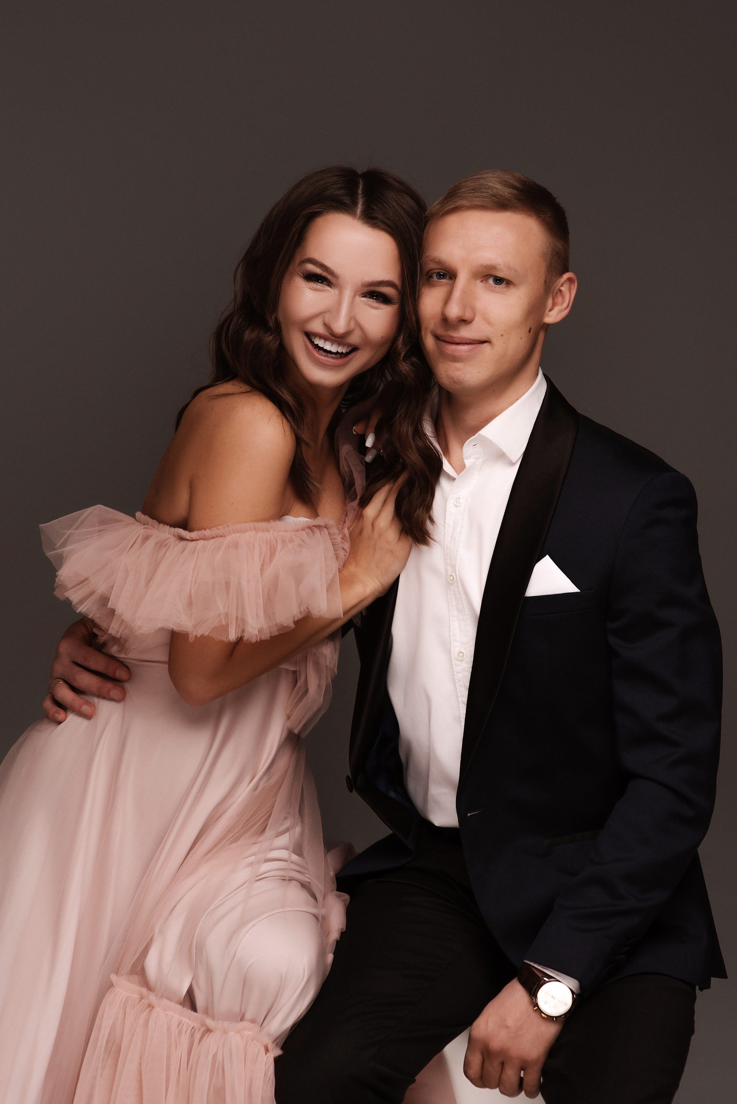 Ангелина. Профессиональный фотограф беременности в СПБ. Стильные фотосессии беременности в стиле минимализм и классическая фотография