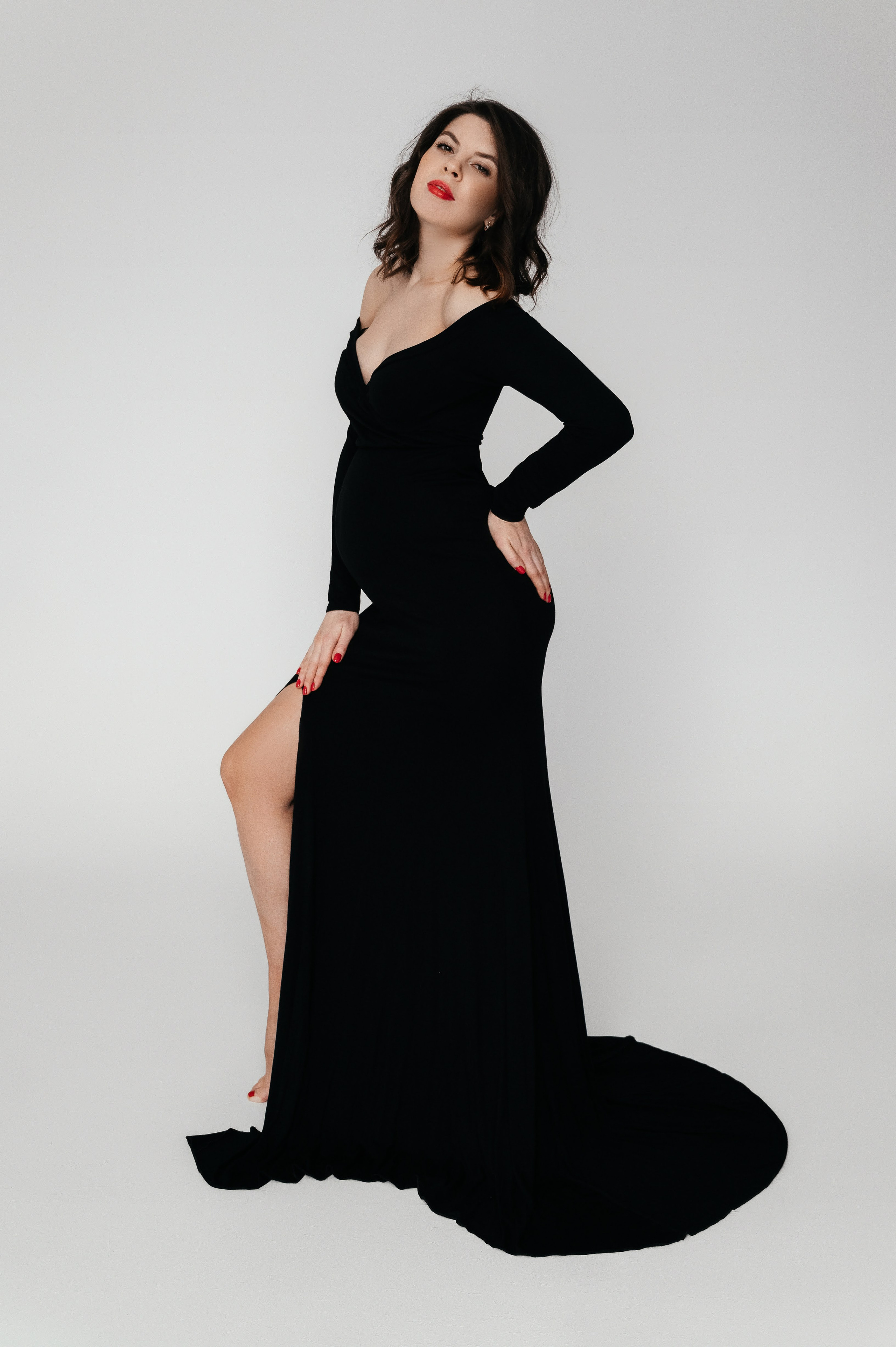 Аурелия. Профессиональный фотограф беременности в СПБ. Стильные фотосессии беременности в стиле минимализм и классическая фотография