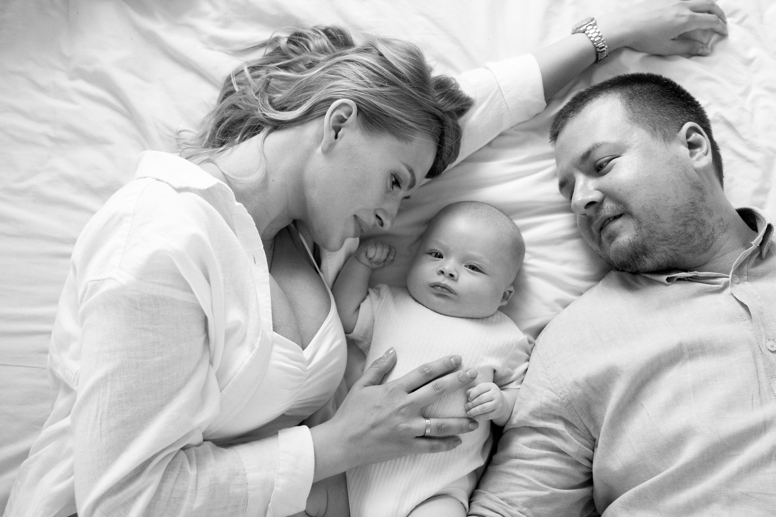 Фотосесьемка Евгении. Профессиональный фотограф беременности в СПБ. Стильные фотосессии беременности в стиле минимализм и классическая фотография