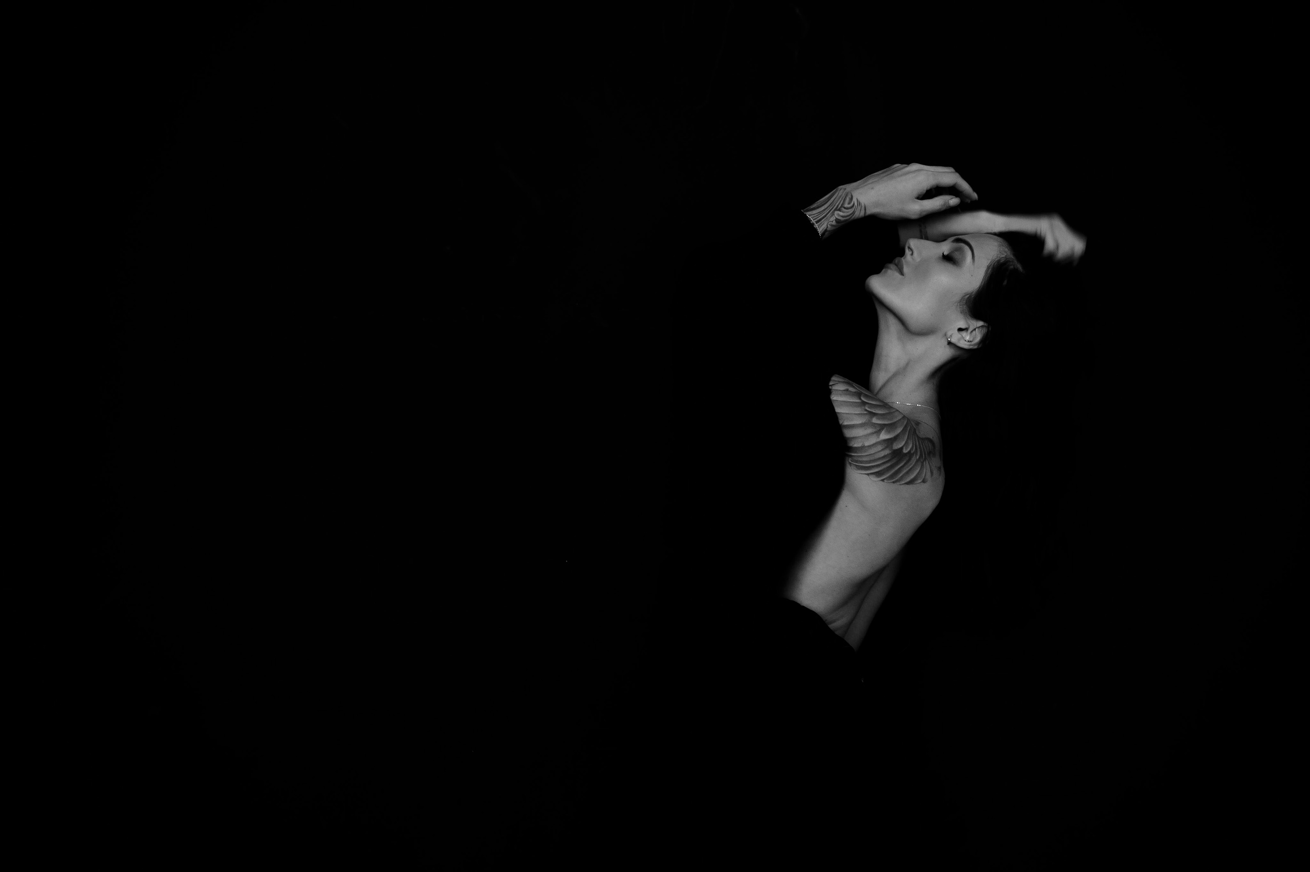 Марго. Профессиональный фотограф беременности в СПБ. Стильные фотосессии беременности в стиле минимализм и классическая фотография