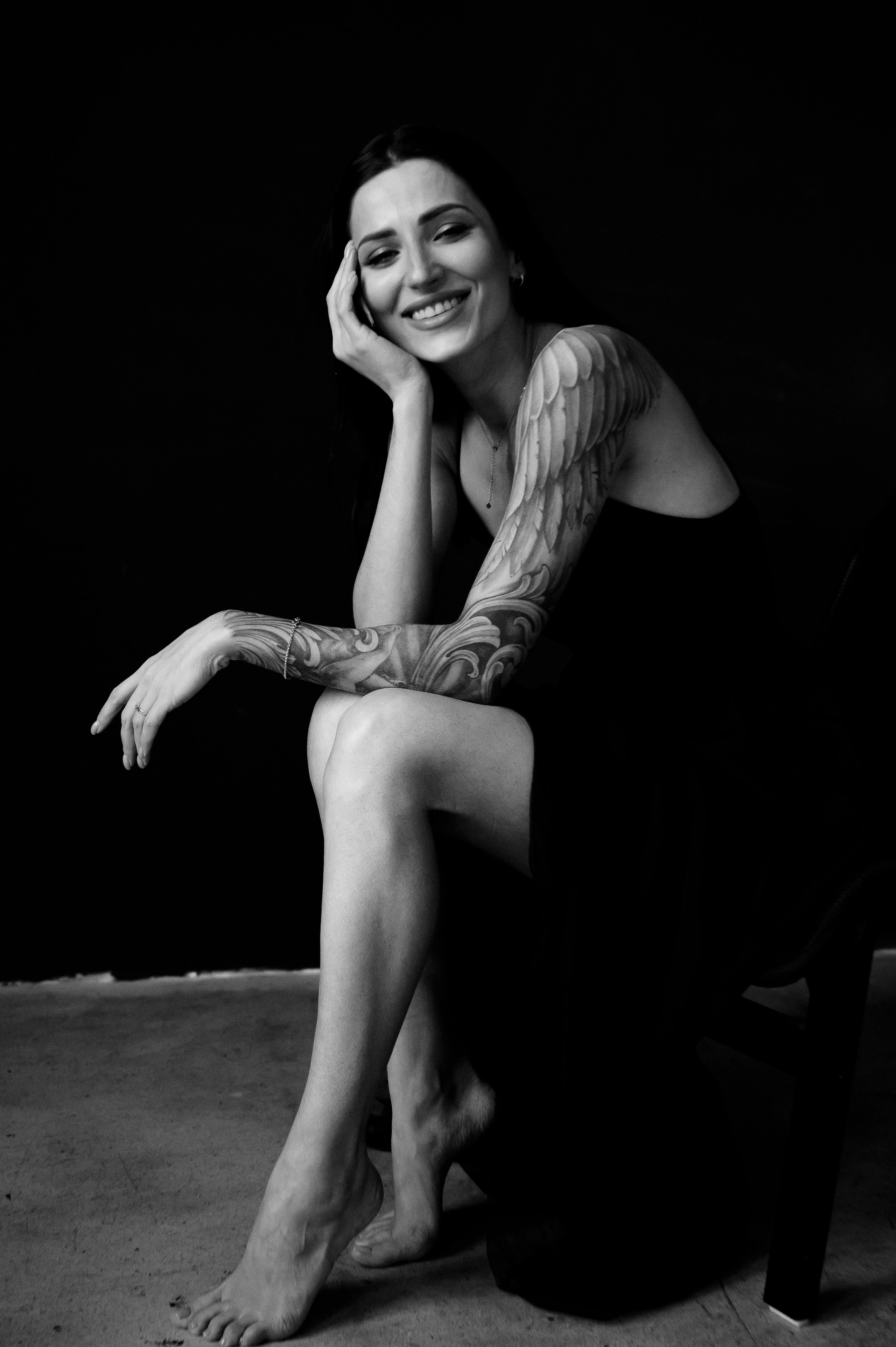 Марго. Профессиональный фотограф беременности в СПБ. Стильные фотосессии беременности в стиле минимализм и классическая фотография