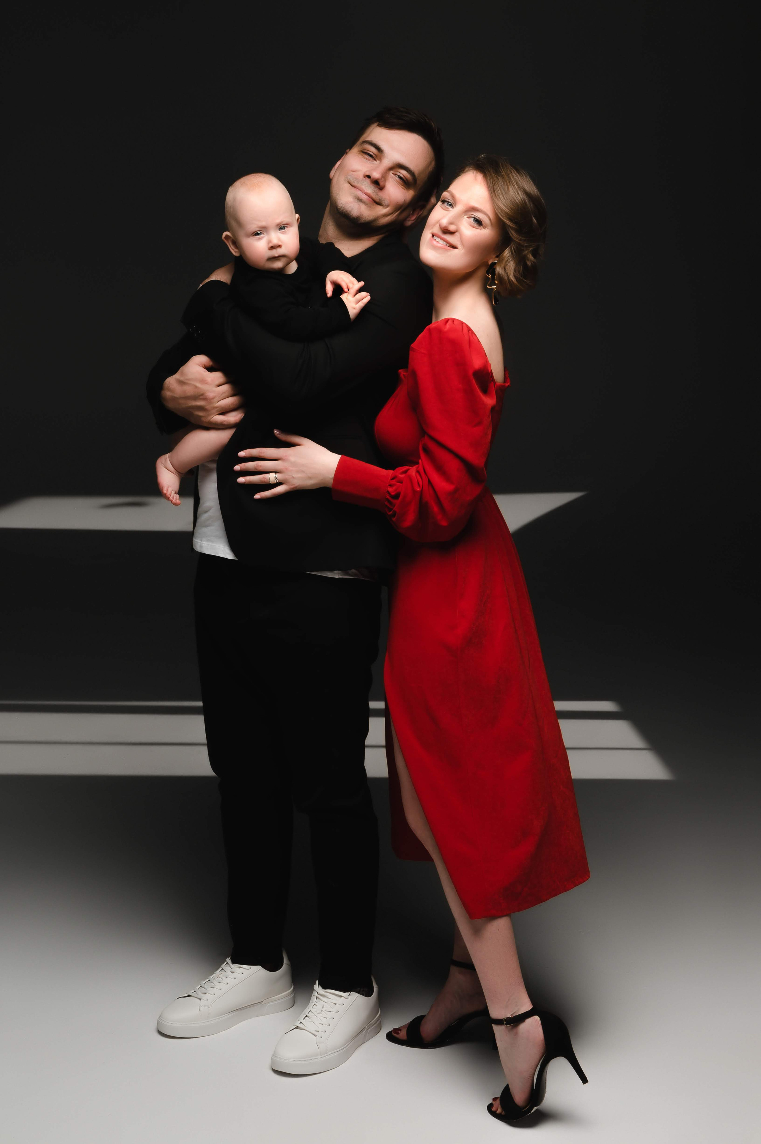 Елена. Профессиональный фотограф беременности в СПБ. Стильные фотосессии беременности в стиле минимализм и классическая фотография