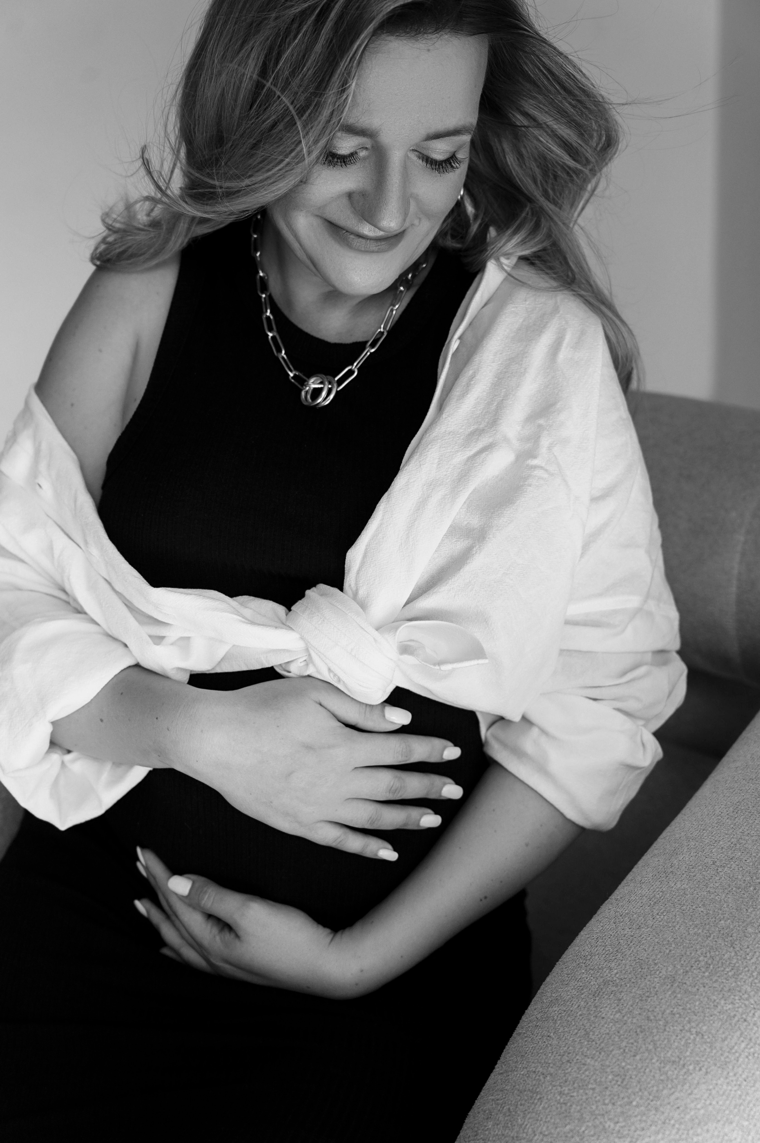 Светлана. Профессиональный фотограф беременности в СПБ. Стильные фотосессии беременности в стиле минимализм и классическая фотография