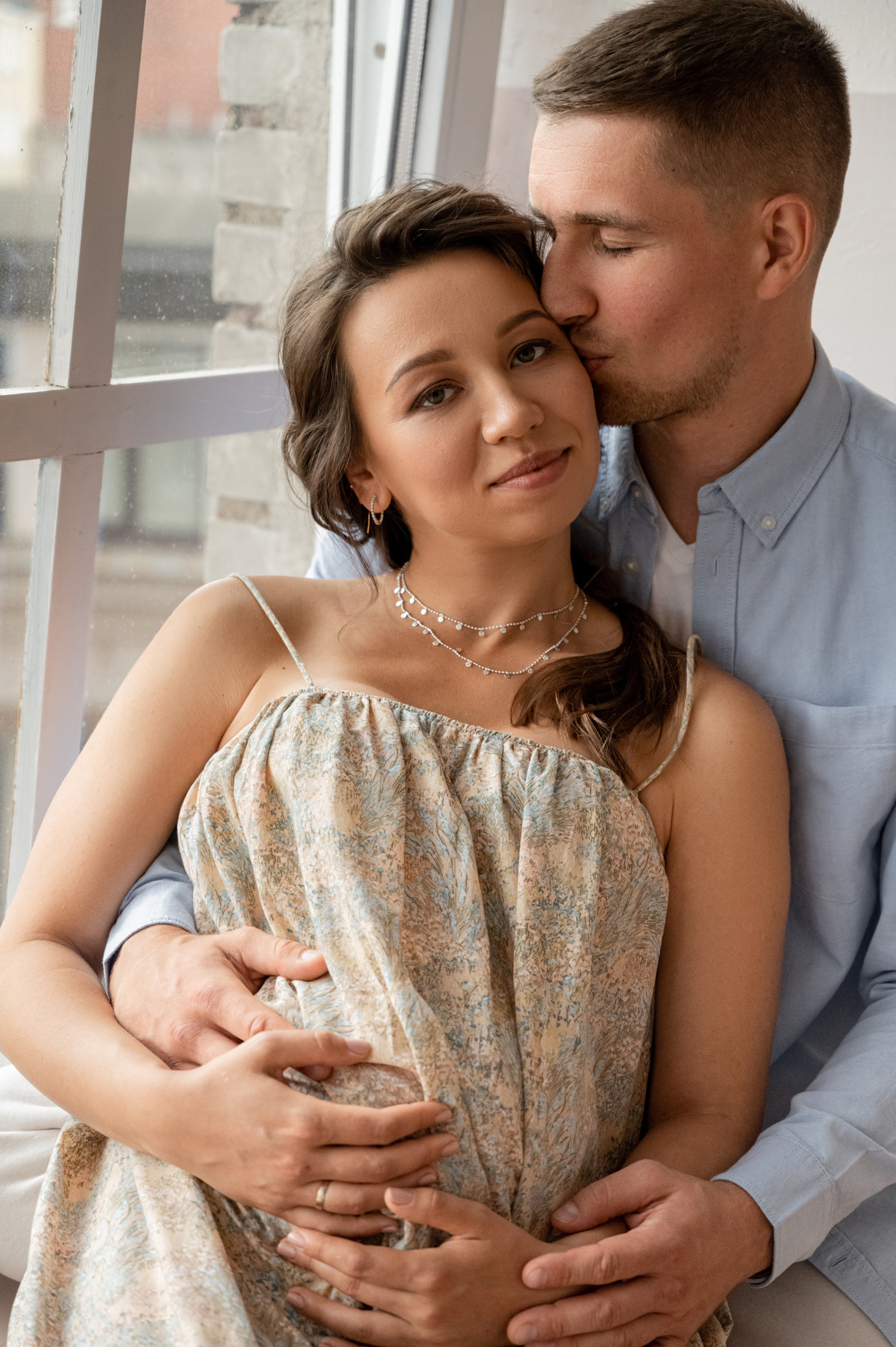 Анна. Профессиональный фотограф беременности в СПБ. Стильные фотосессии беременности в стиле минимализм и классическая фотография