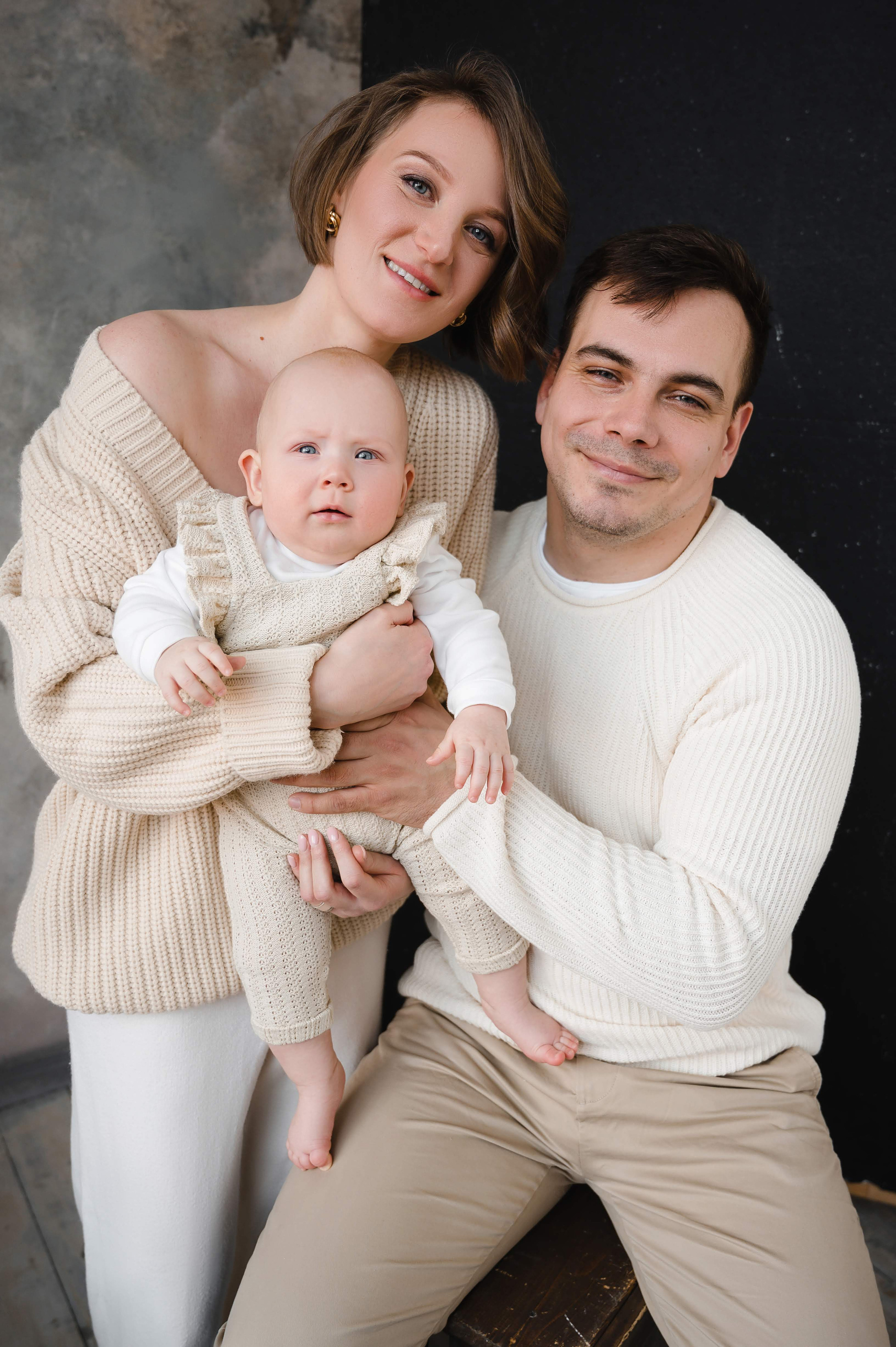 Елена. Профессиональный фотограф беременности в СПБ. Стильные фотосессии беременности в стиле минимализм и классическая фотография