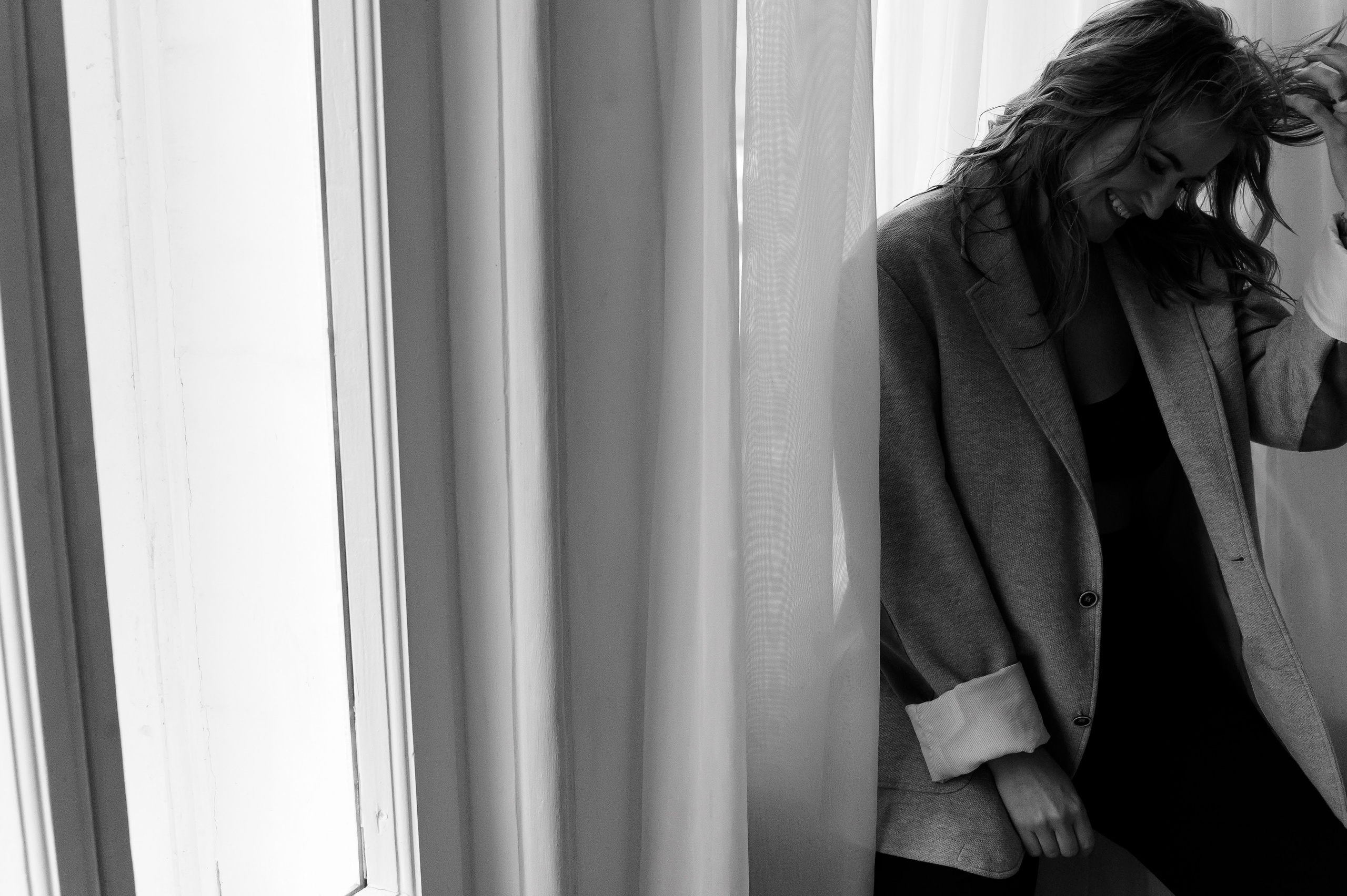 Евгения. Профессиональный фотограф беременности в СПБ. Стильные фотосессии беременности в стиле минимализм и классическая фотография