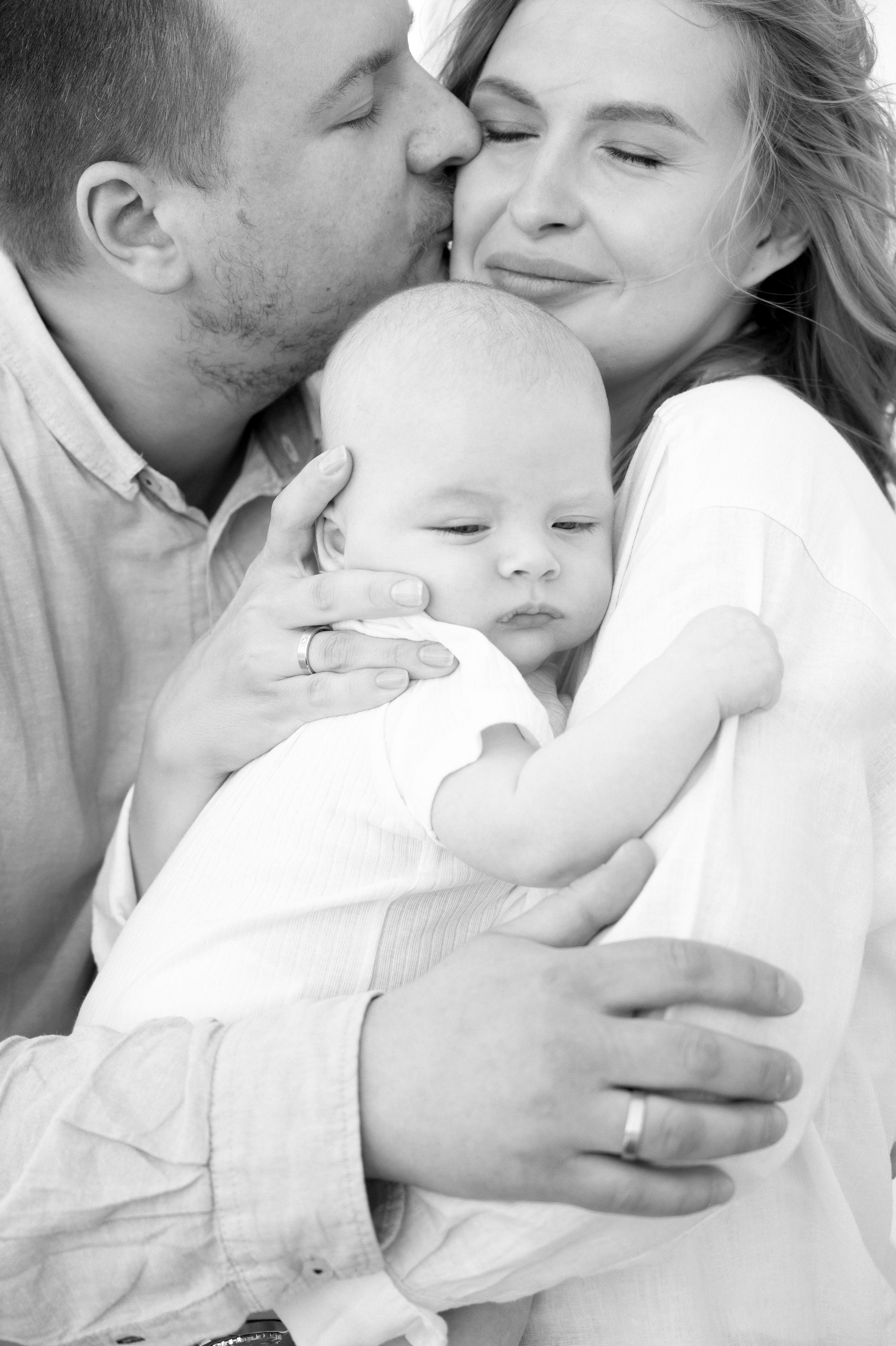 Фотосесьемка Евгении. Профессиональный фотограф беременности в СПБ. Стильные фотосессии беременности в стиле минимализм и классическая фотография