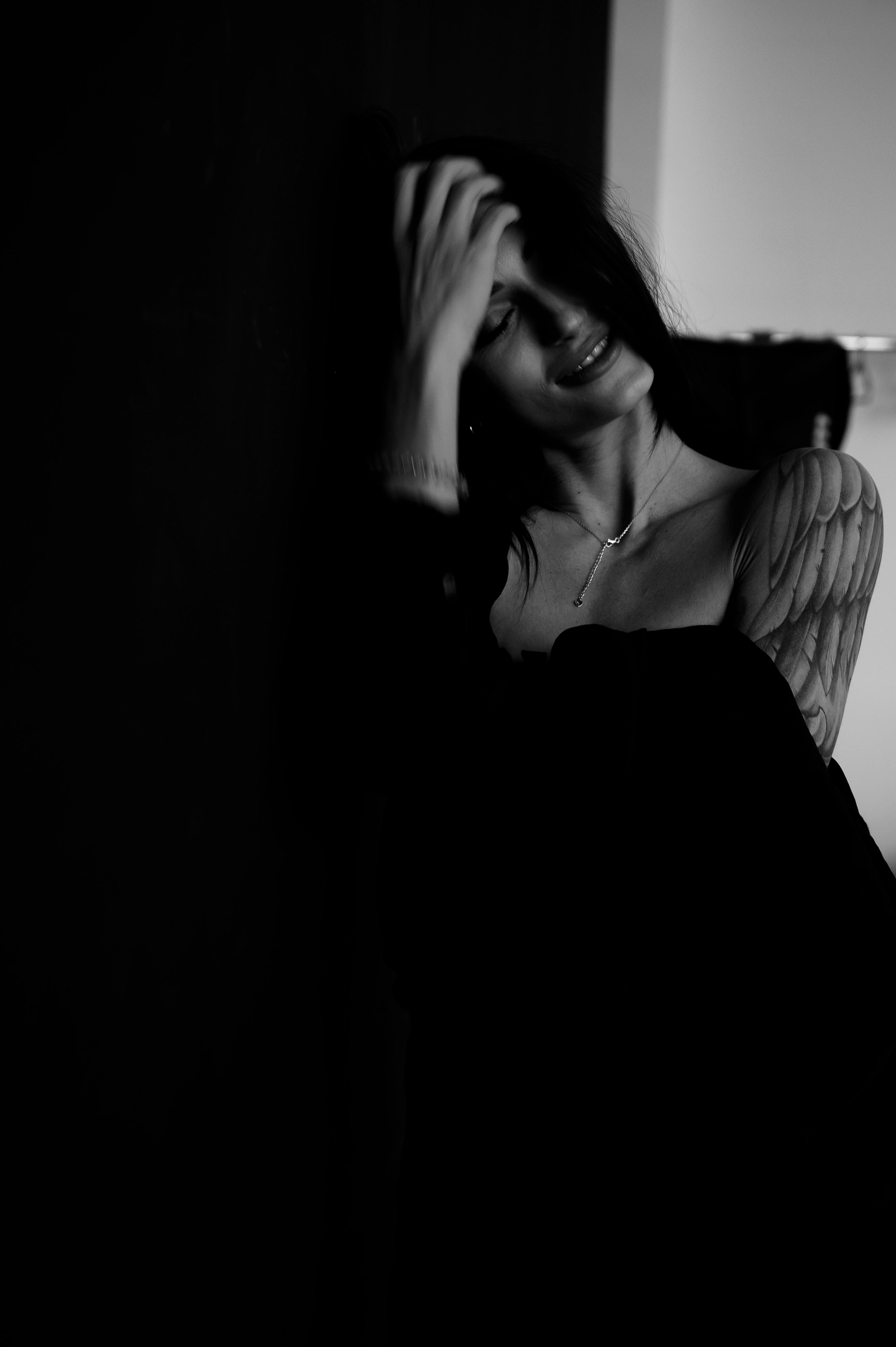 Марго. Профессиональный фотограф беременности в СПБ. Стильные фотосессии беременности в стиле минимализм и классическая фотография