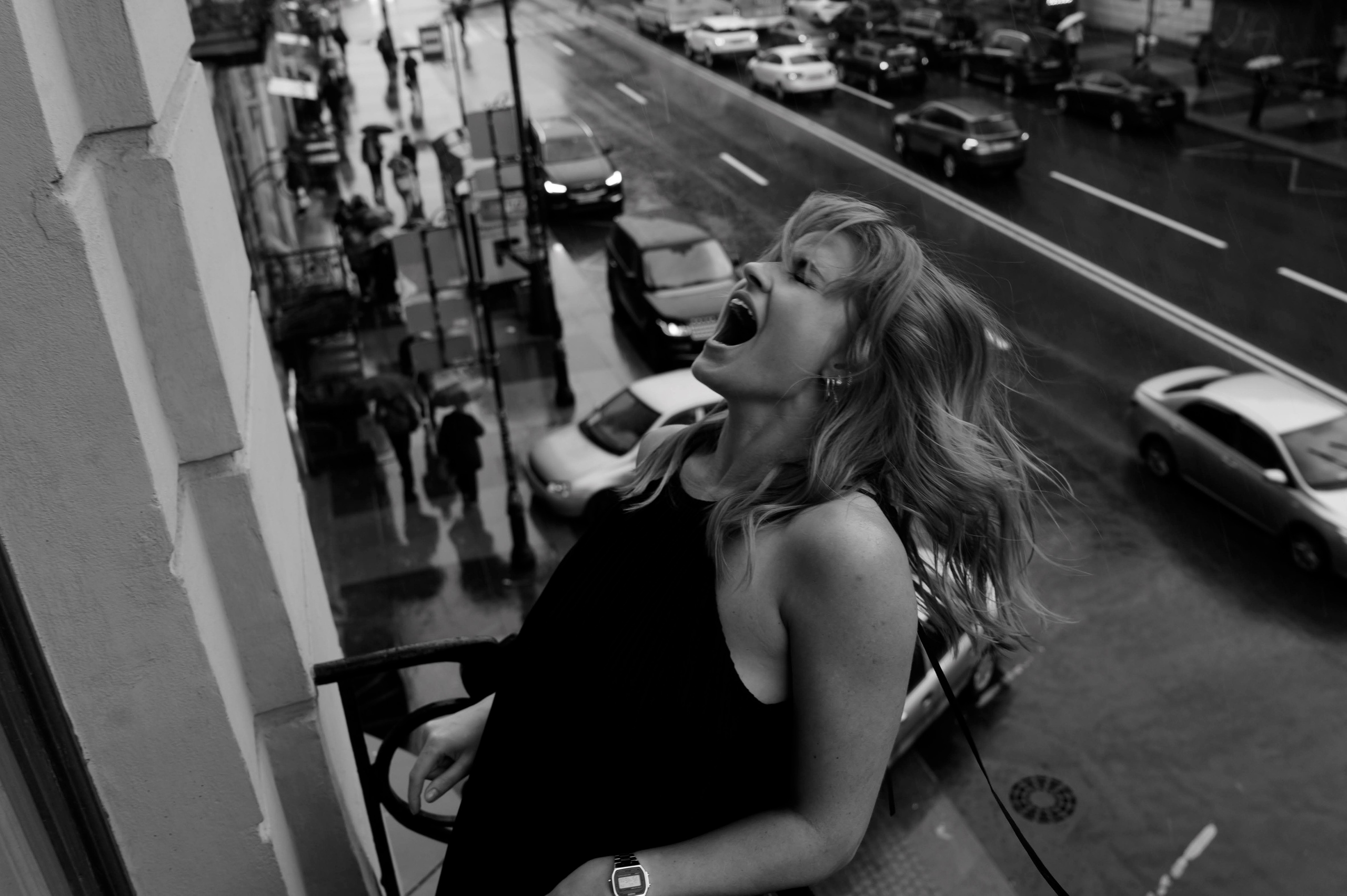 Евгения. Профессиональный фотограф беременности в СПБ. Стильные фотосессии беременности в стиле минимализм и классическая фотография