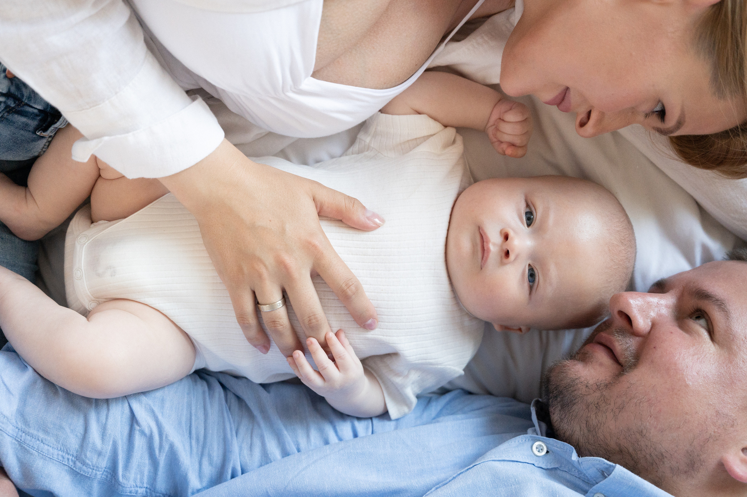 Фотосесьемка Евгении. Профессиональный фотограф беременности в СПБ. Стильные фотосессии беременности в стиле минимализм и классическая фотография