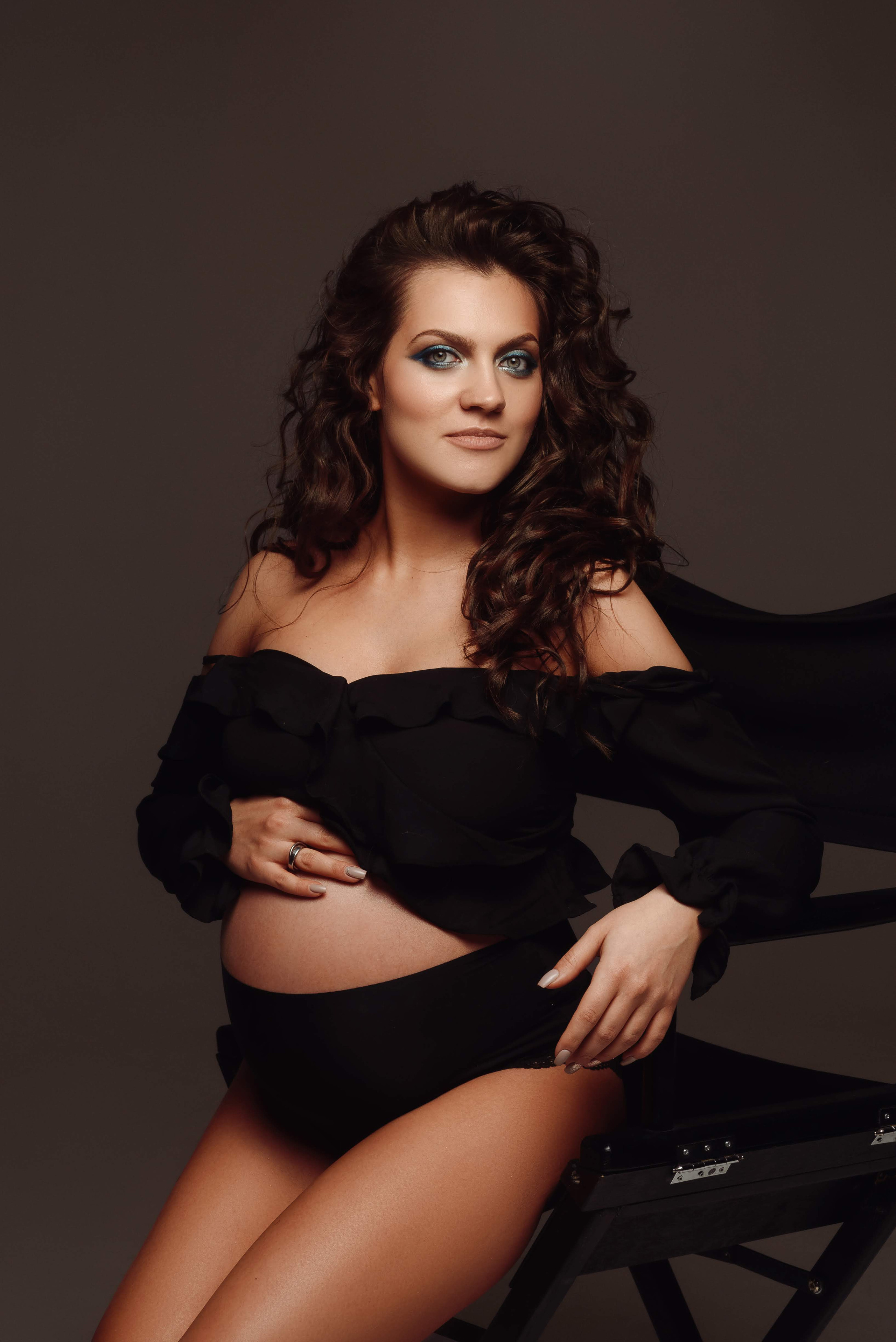 Отзывы о работе фотографа Ивановой Маргариты. Профессиональный фотограф беременности в СПБ. Стильные фотосессии беременности в стиле минимализм и классическая фотография