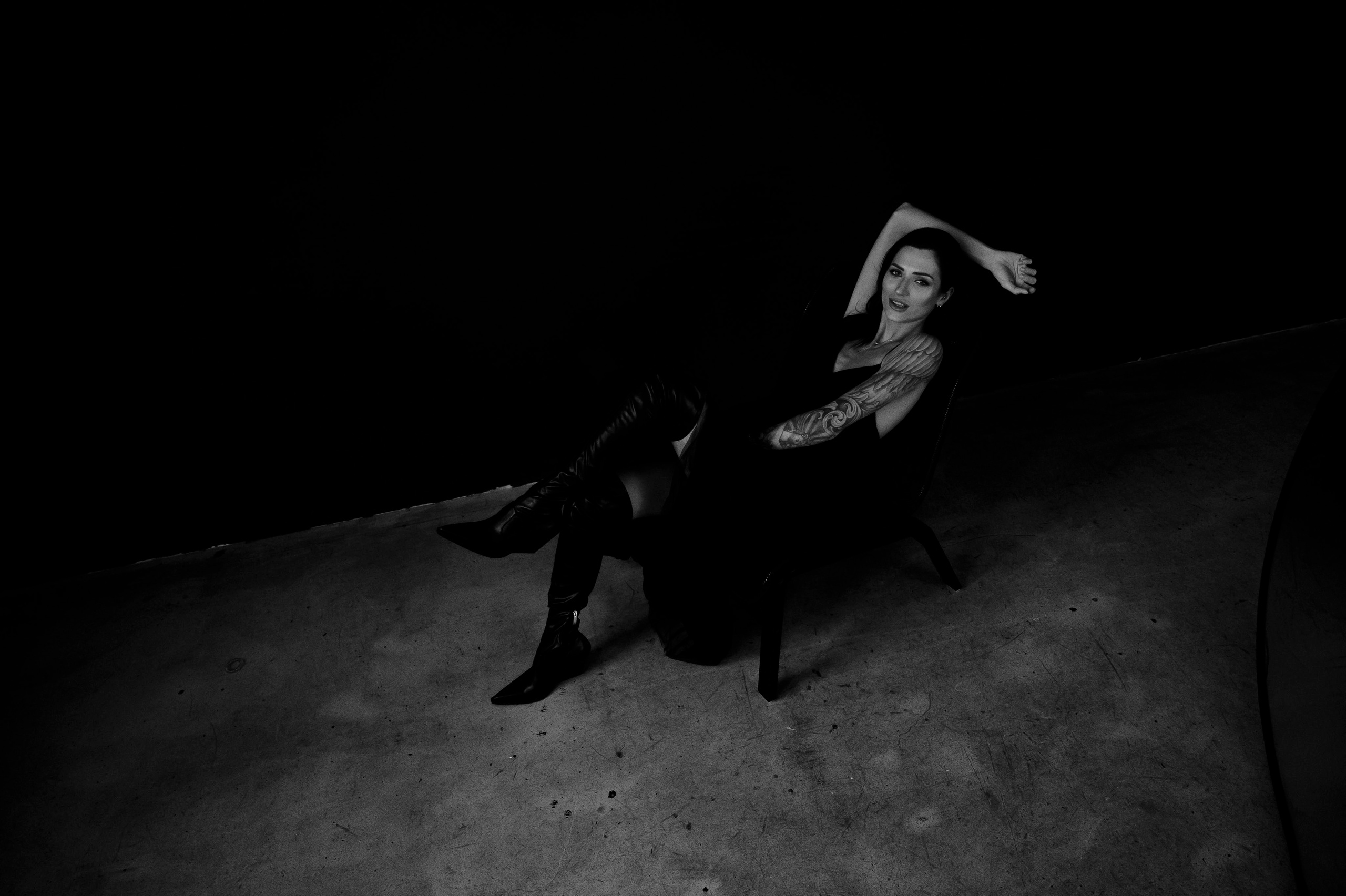 Марго. Профессиональный фотограф беременности в СПБ. Стильные фотосессии беременности в стиле минимализм и классическая фотография