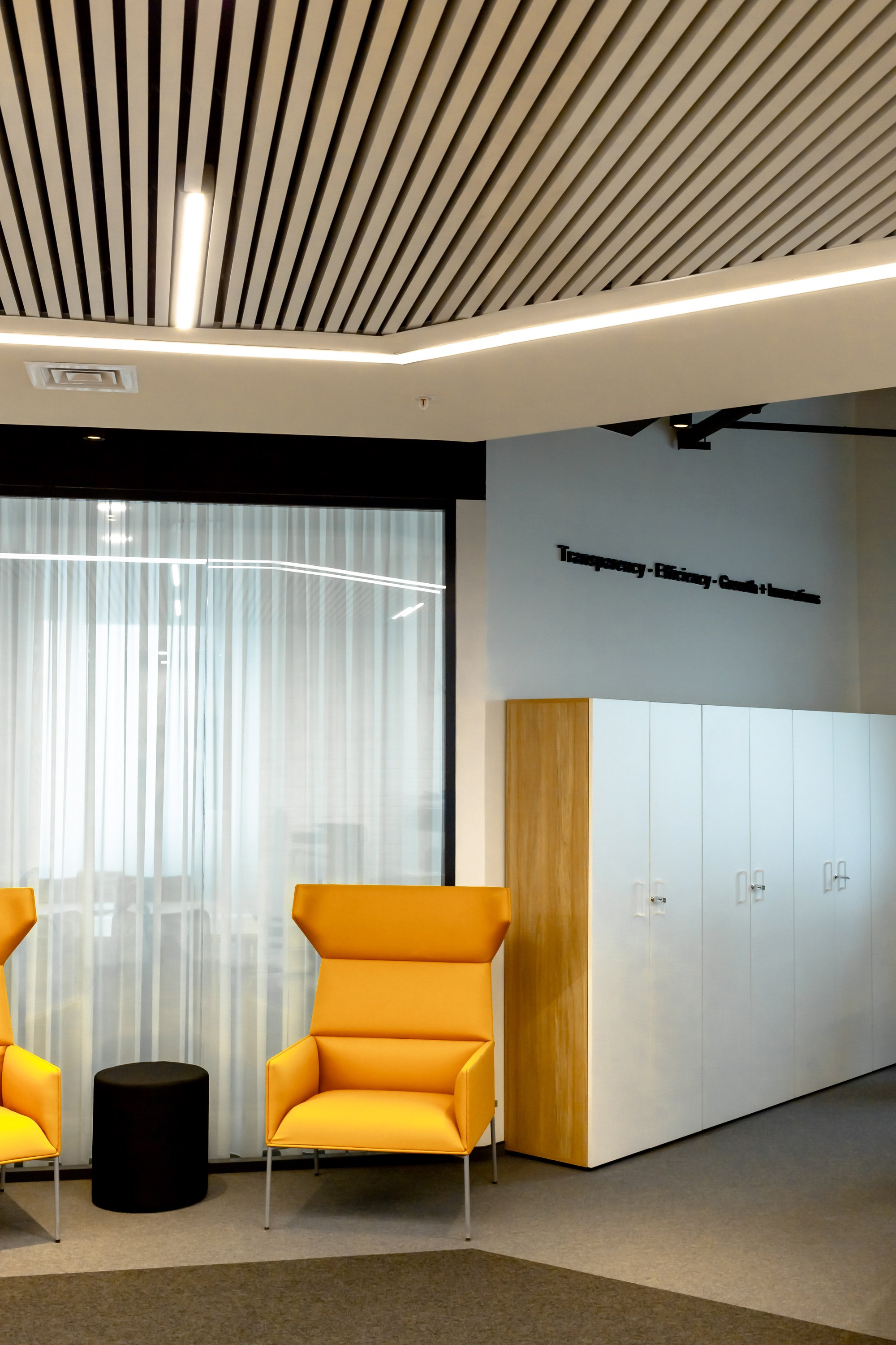 Mercure space. Репортажный фотограф в Алмате Чумаков Георгий