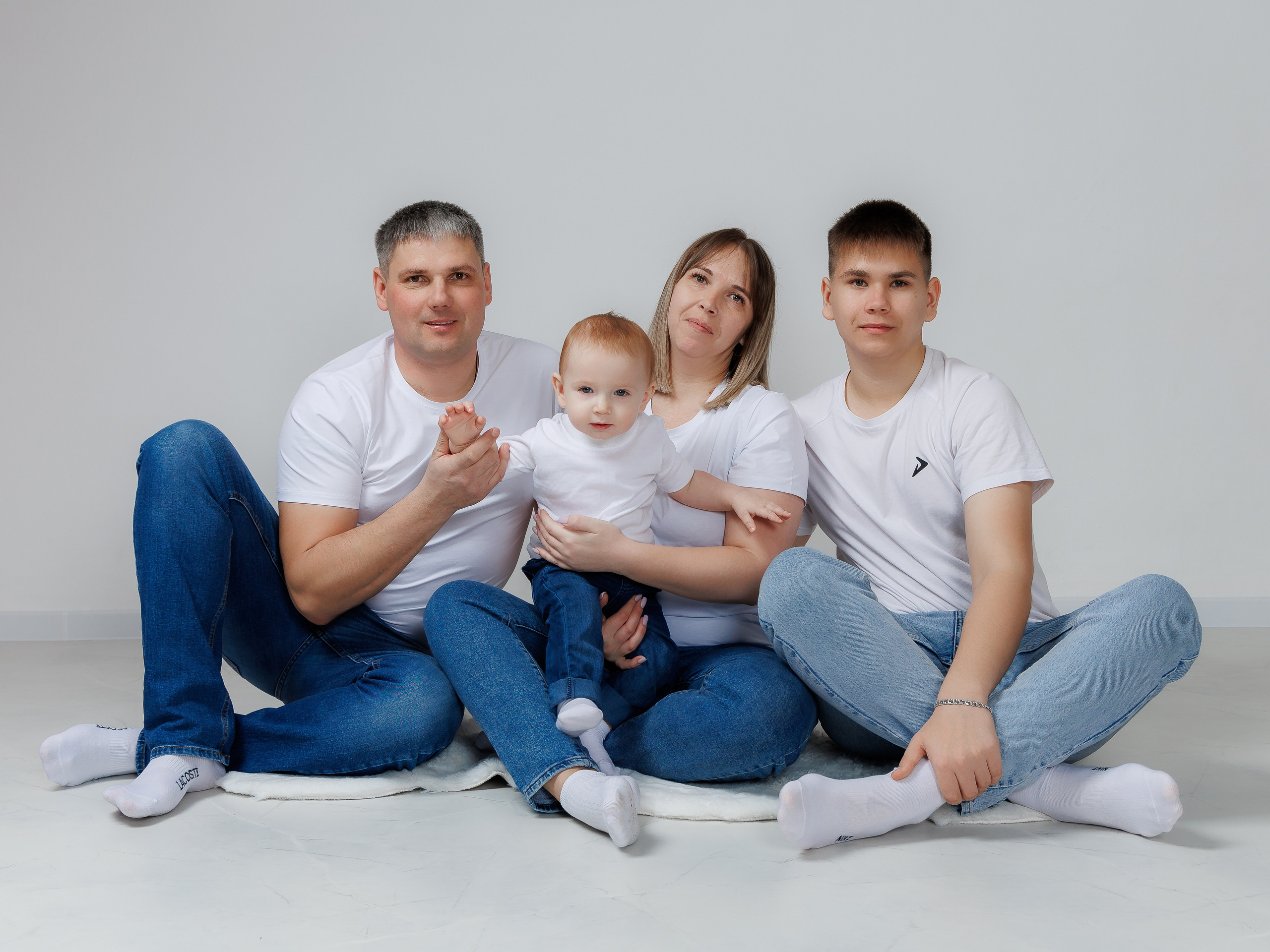 Семейная съёмка. Инга Кузьминская ТОП-фотограф г. Корсаков