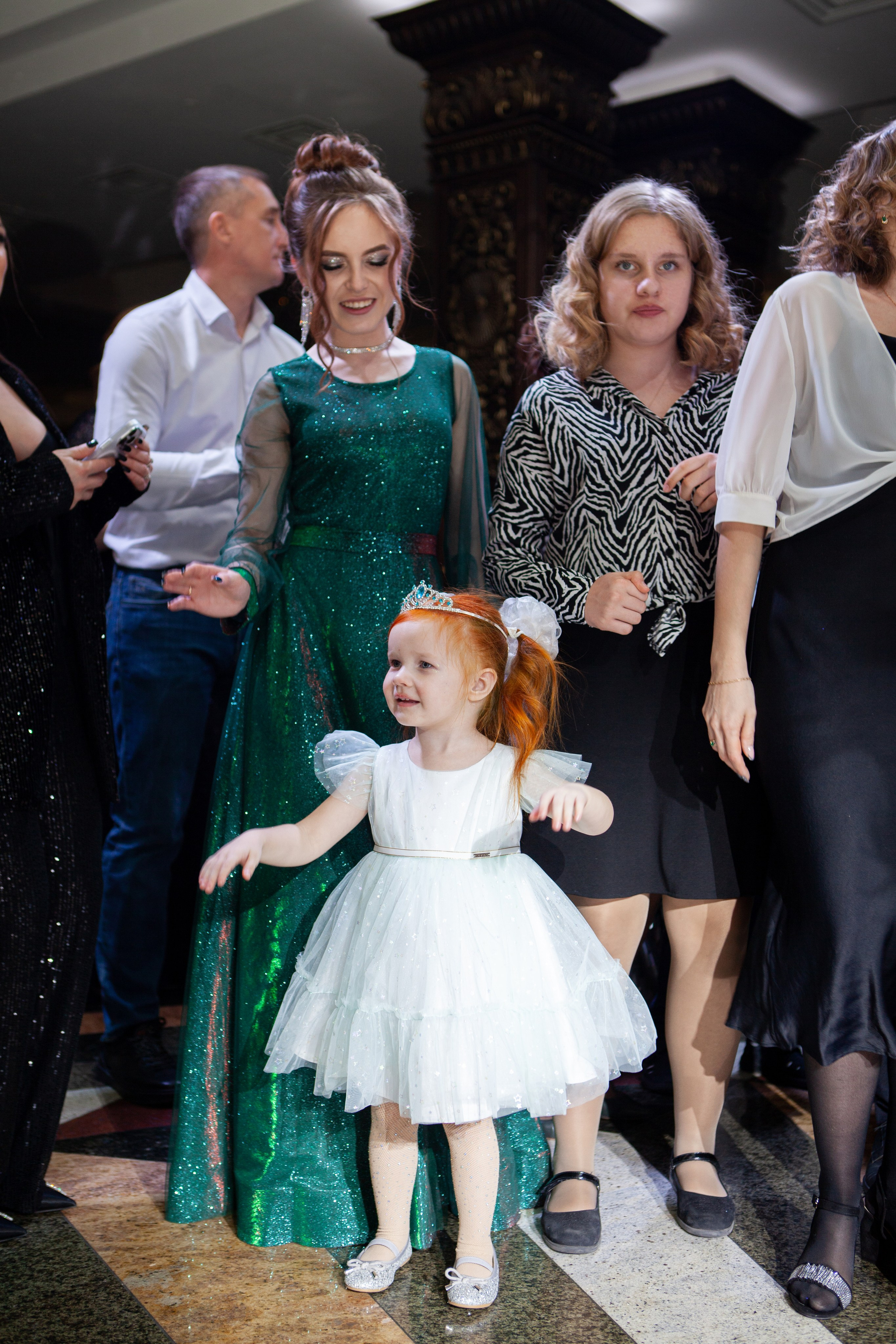 НОВОГОДНЯЯ НОЧЬ 2024. Фотограф на любое мероприятие