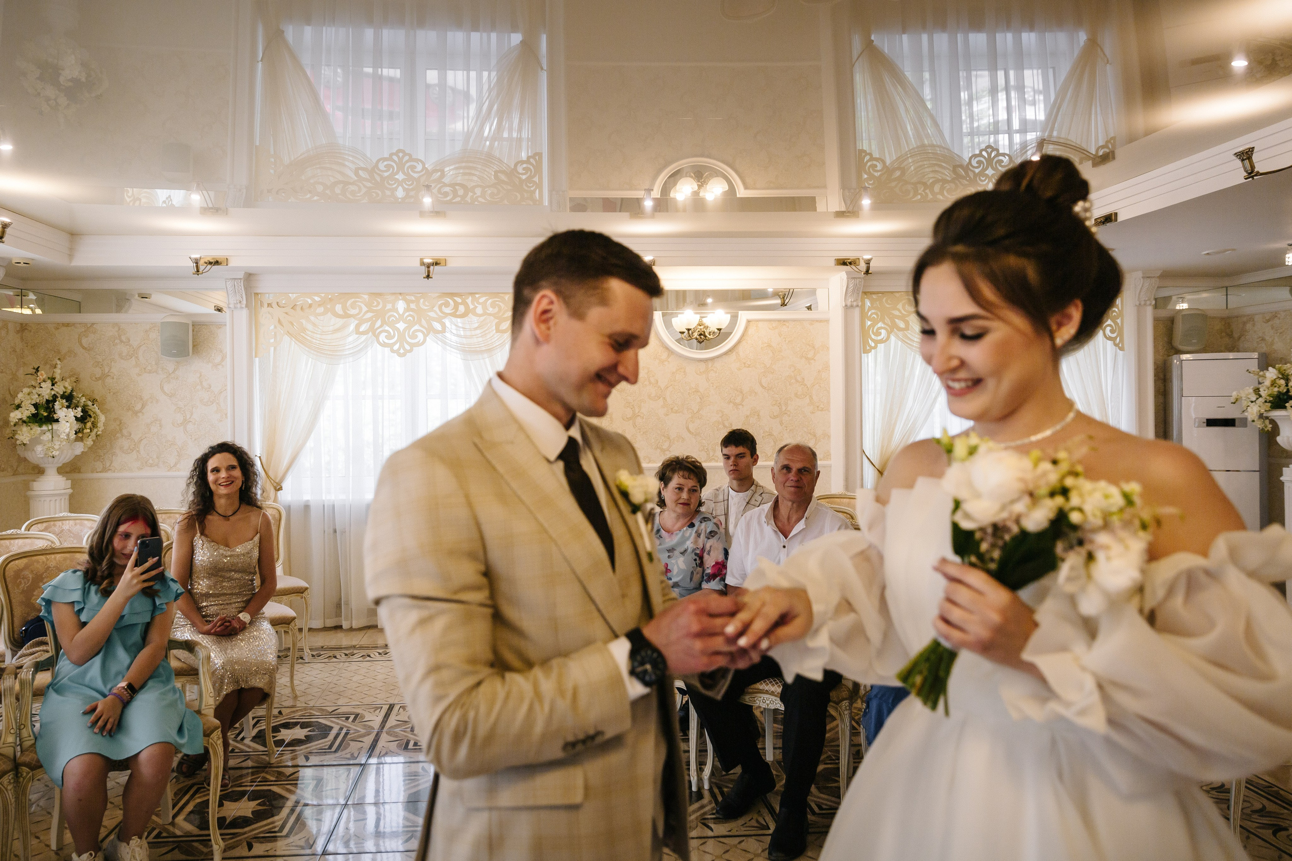 ДВОРЕЦ № 4 Петергоф | Июль, Нижний парк. Свадебный фотограф в Санкт-Петербурге Полина Корзухина