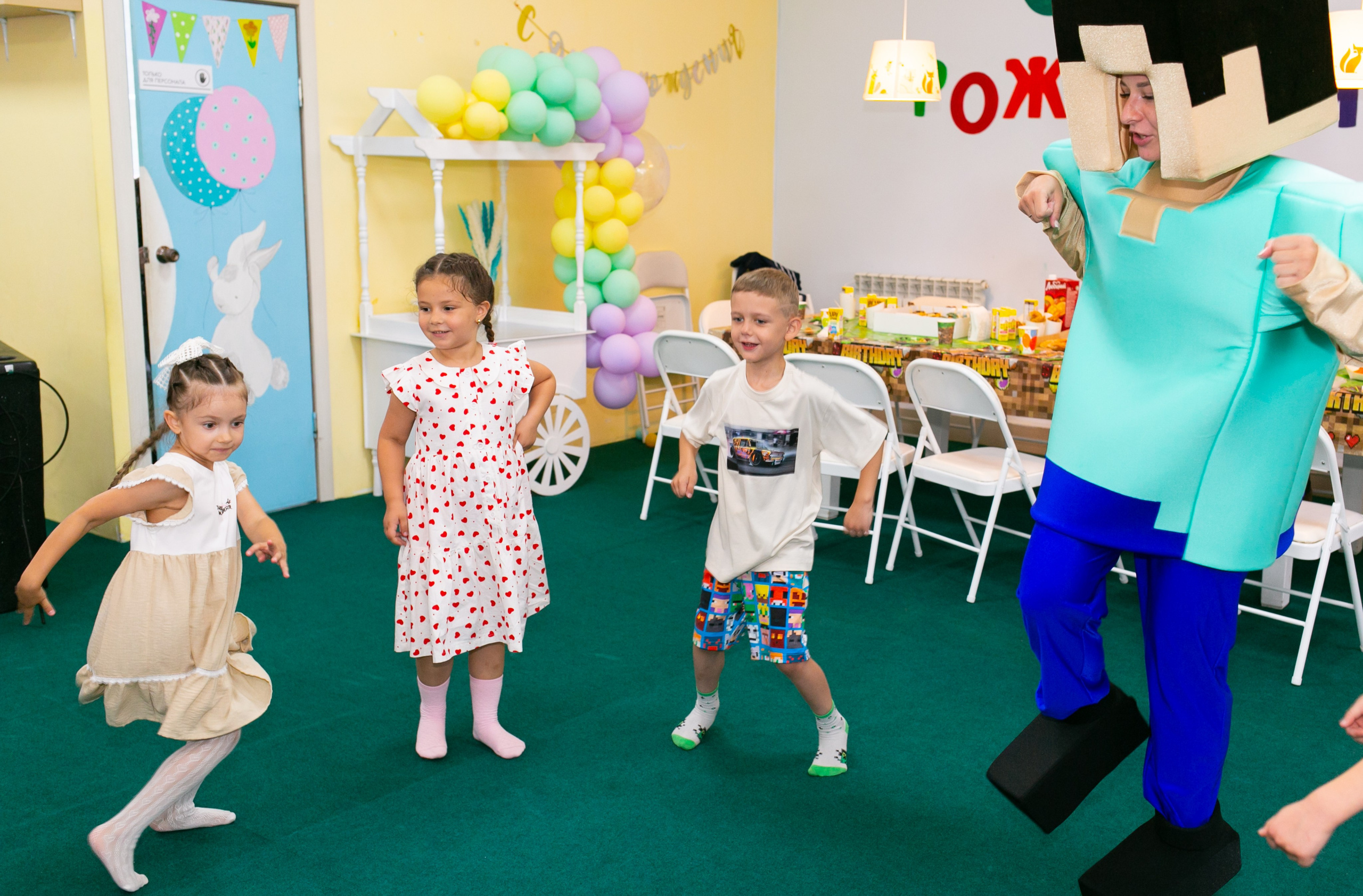 Праздники. Фотограф новорожденных и семейный фотограф НСО г. Бердск Марина Львова