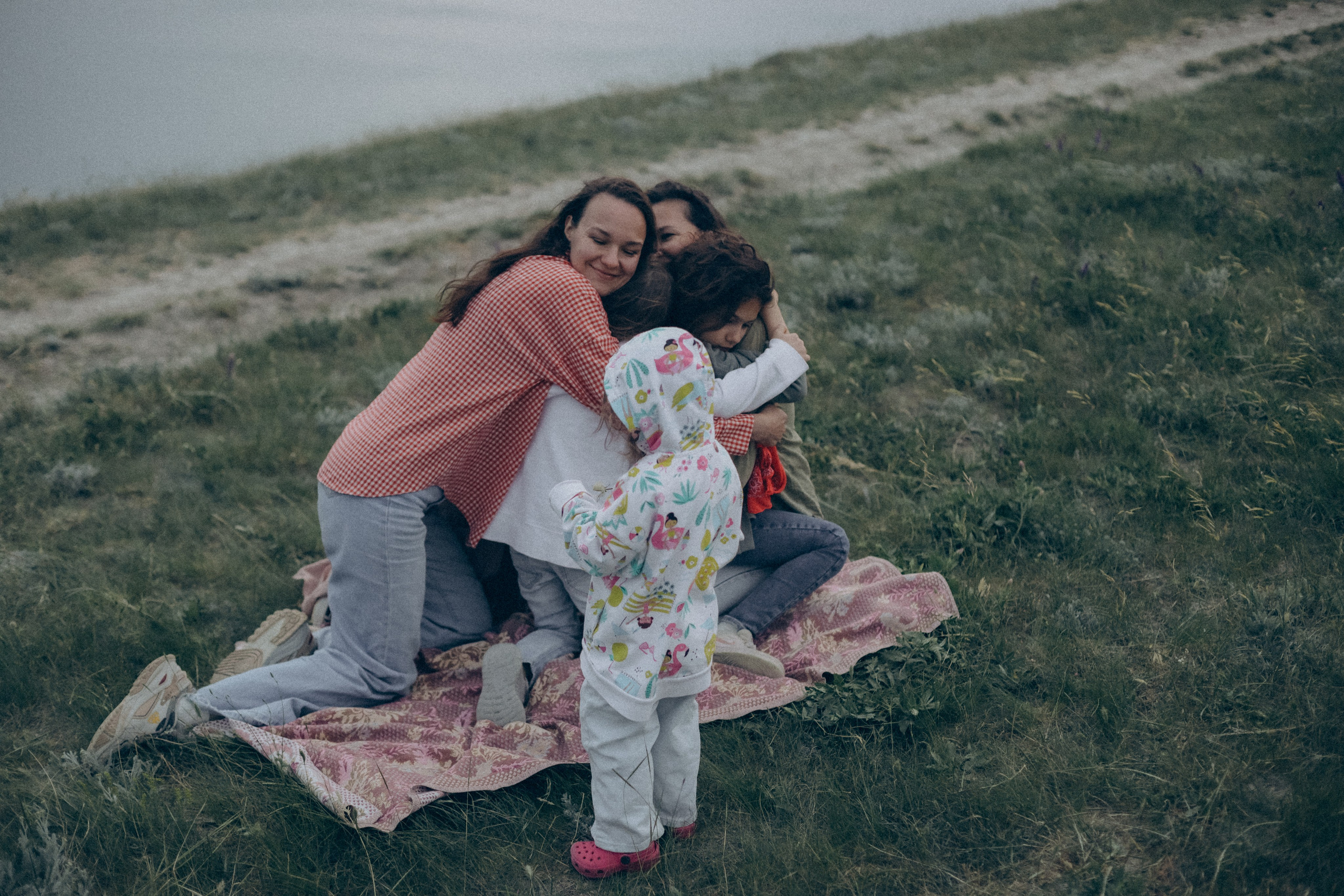 Лена, Ира, Лейла, Ника, Адам и Ария. Семейный фотограф Анапа