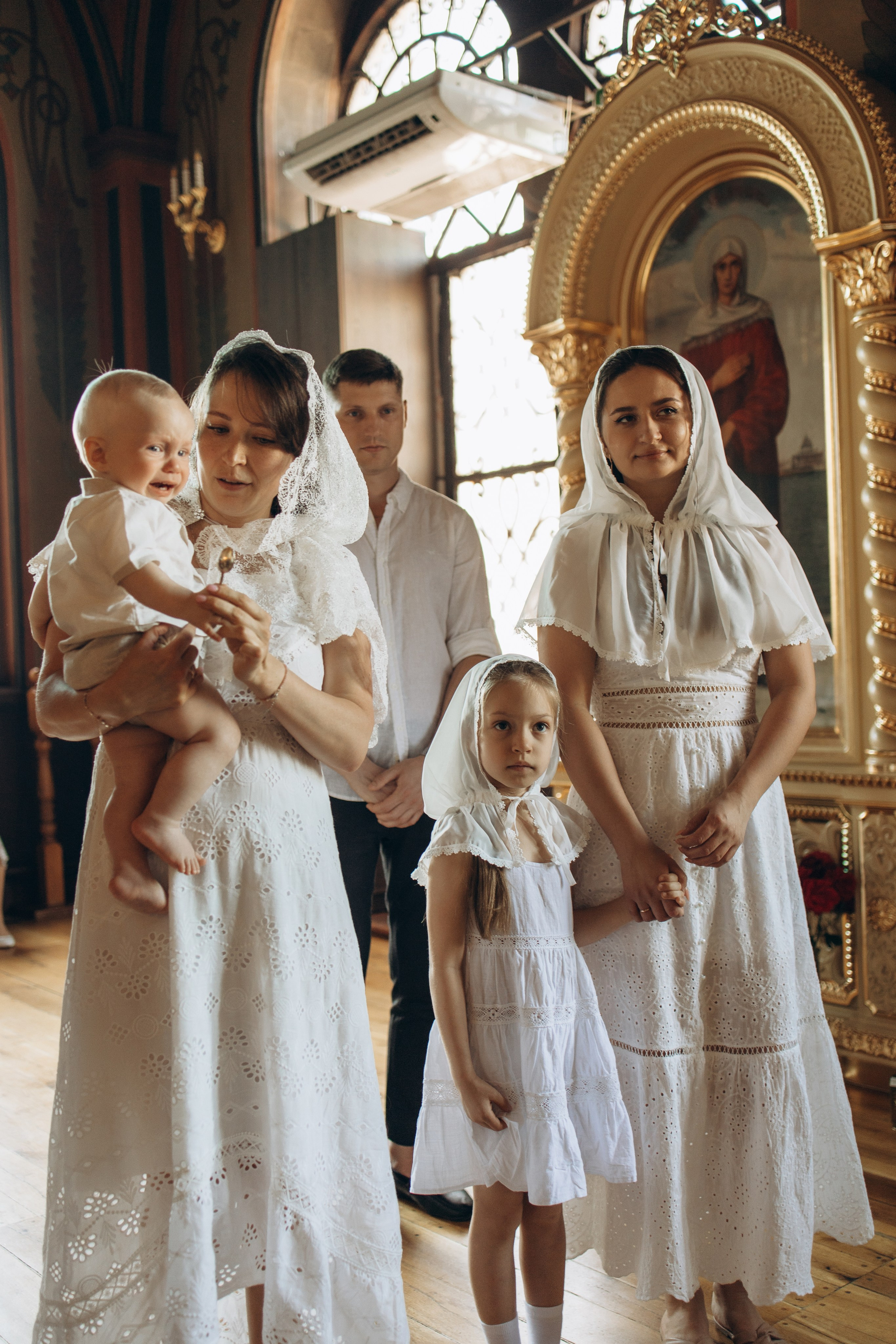 Двойное крещение Анны и Саши. Самый теплый фотограф в Краснодаре Рябоконь Ксения