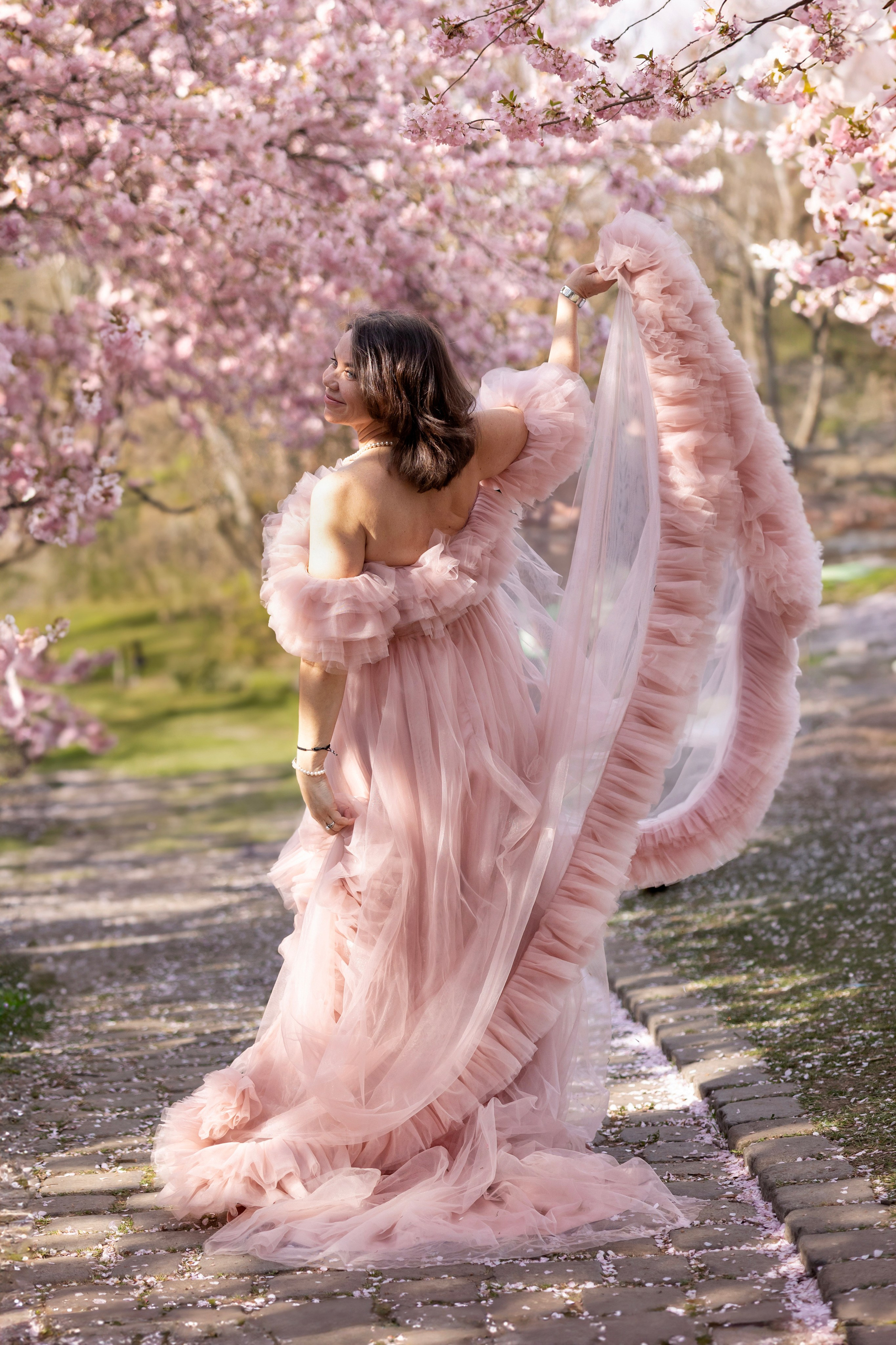 Long dresses shooting. Photographer in Munich